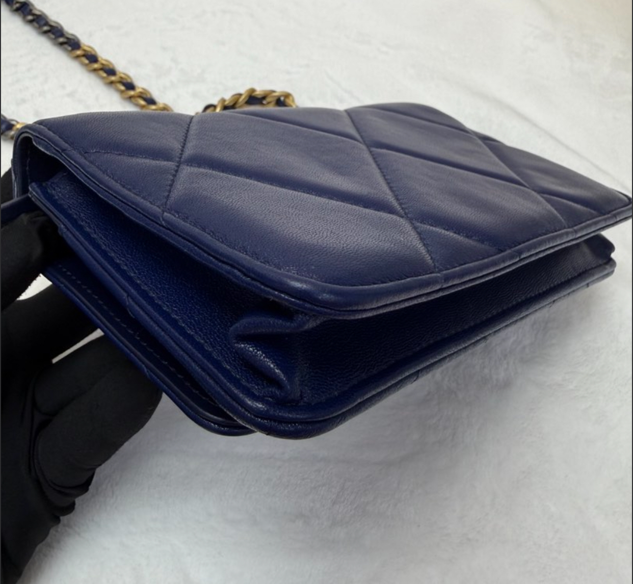 Chanel香奈兒WOC 19bag 鏈條斜挎包 深藍色