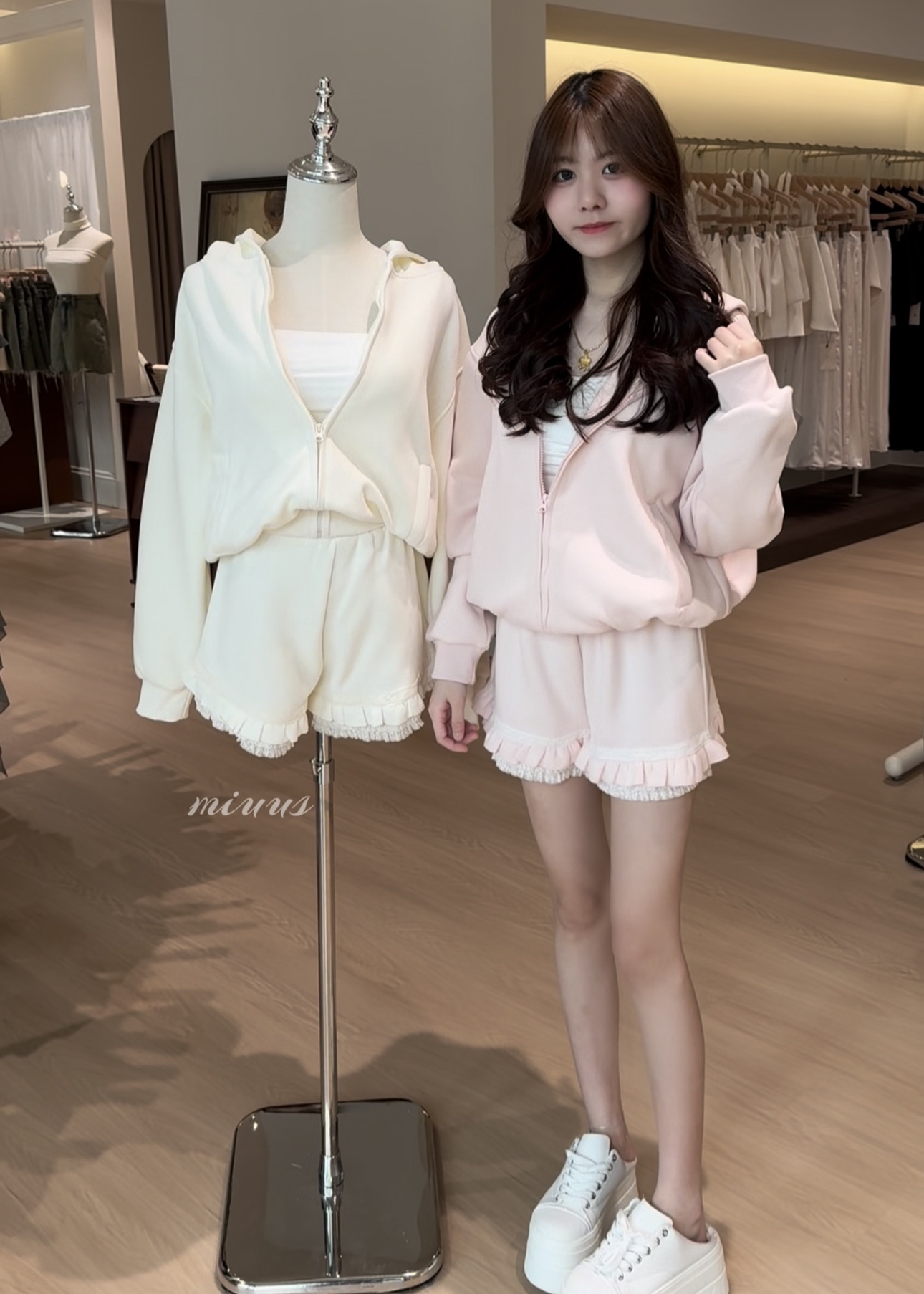 1718 COQUETTE LOUNGE SET 纯欲风休闲套装 