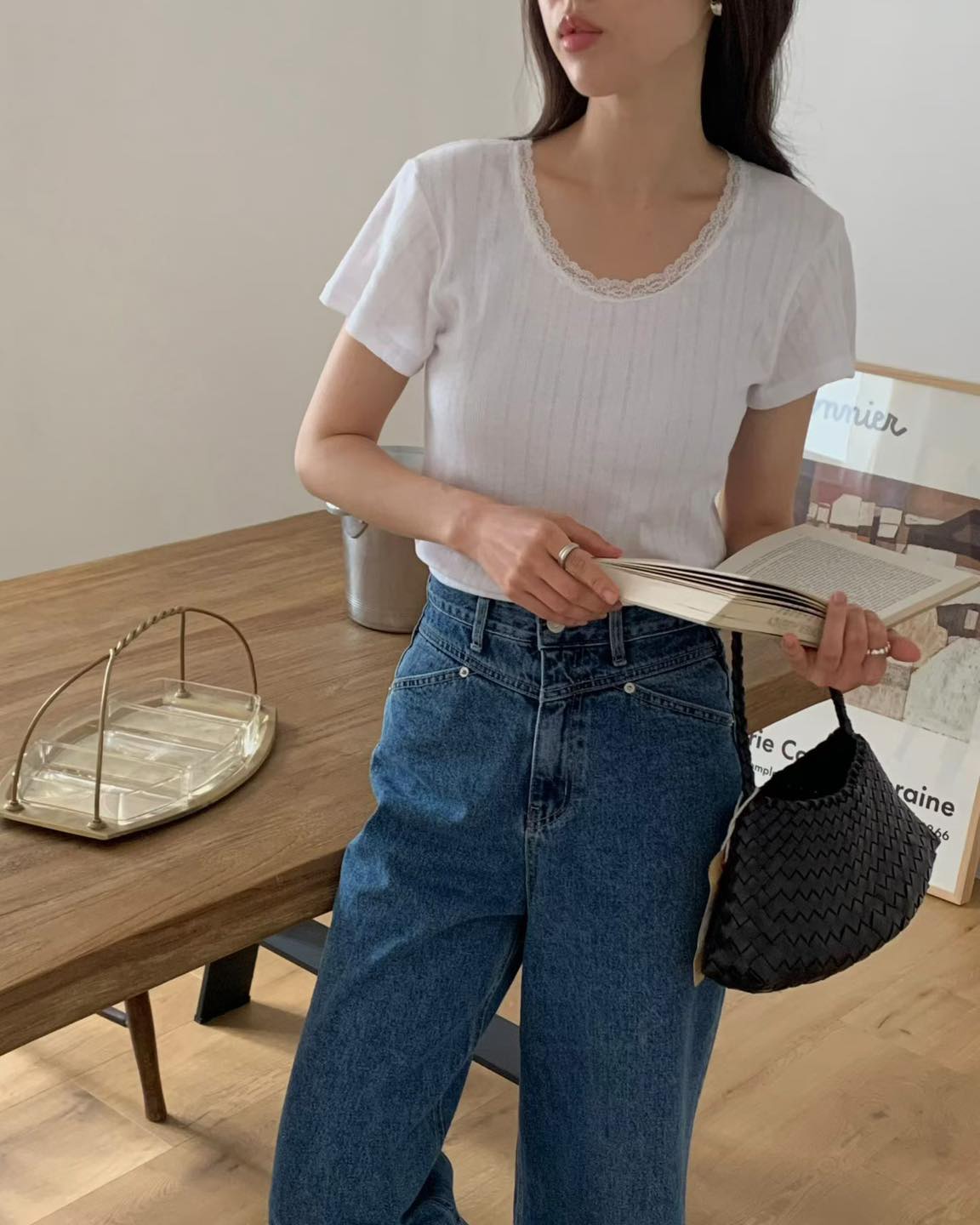 lace邊㘣領打底top