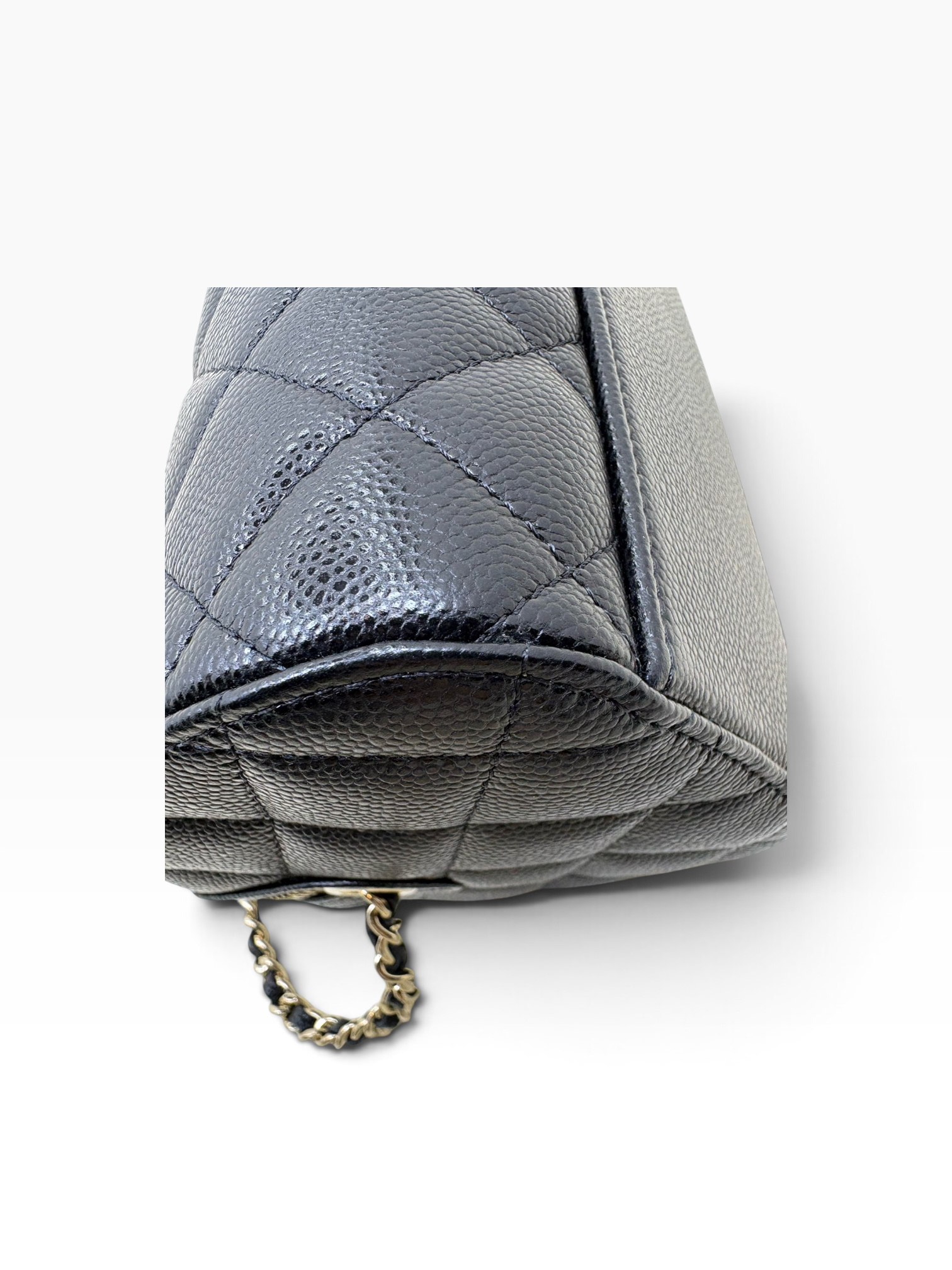 Pre owned chanel 25P K09011