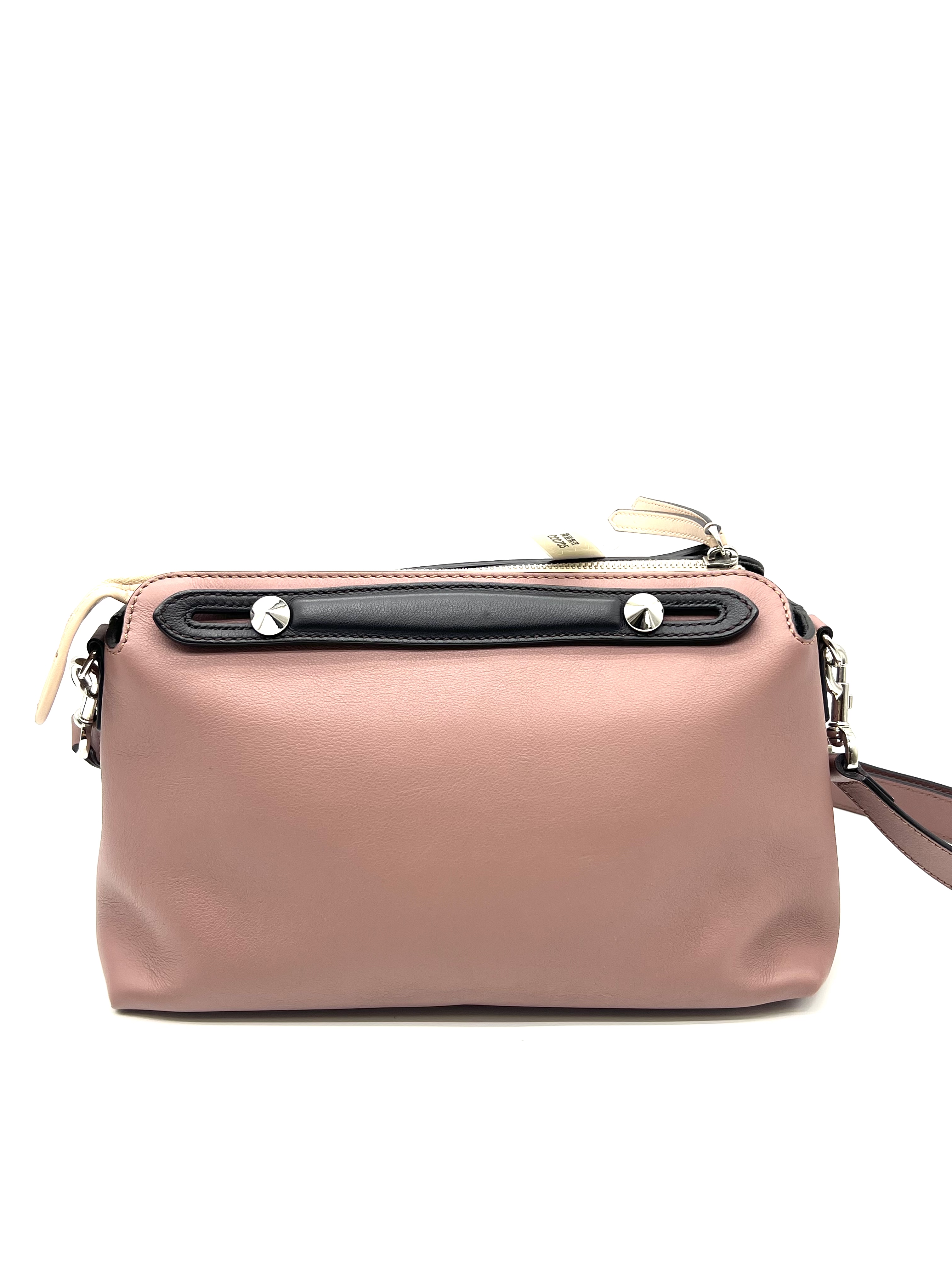 Pre-Owned FENDI By The Way / Product Code: 26041403