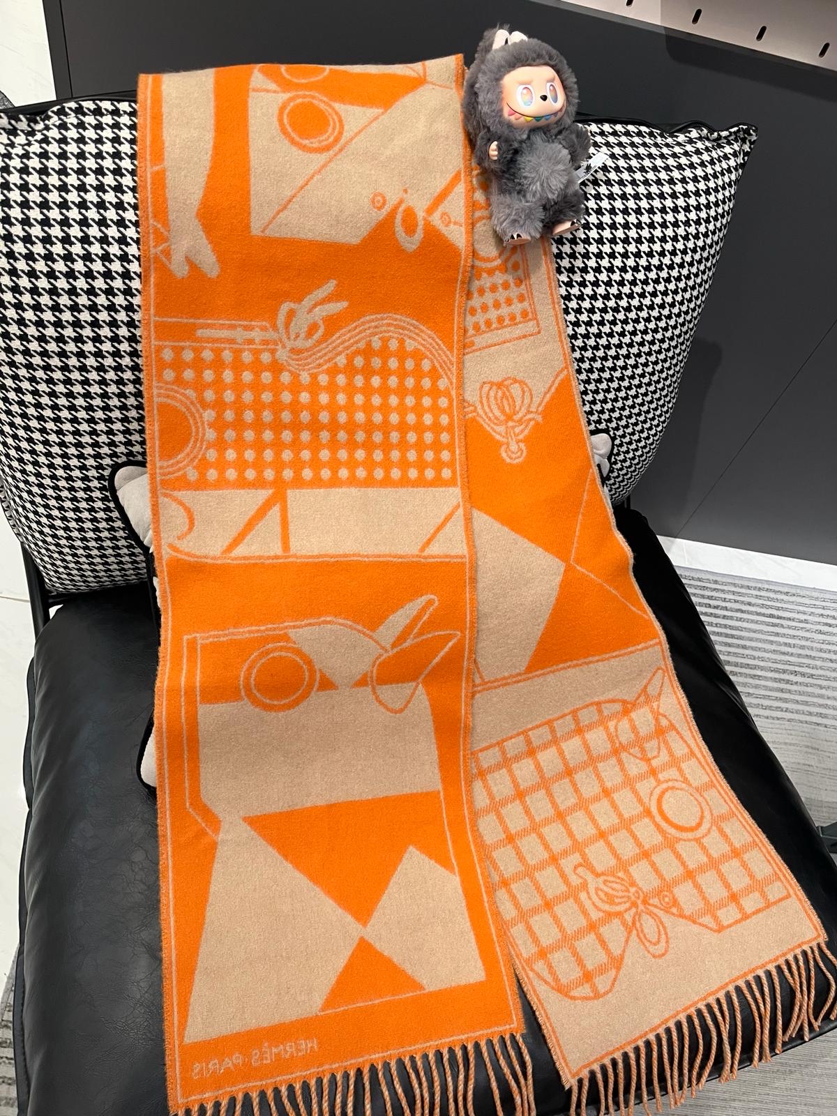 未使用品 Hermes scarf 100% Cashmere Scarf 100%羊絨頸巾 100%Authentic, unused ✅box  