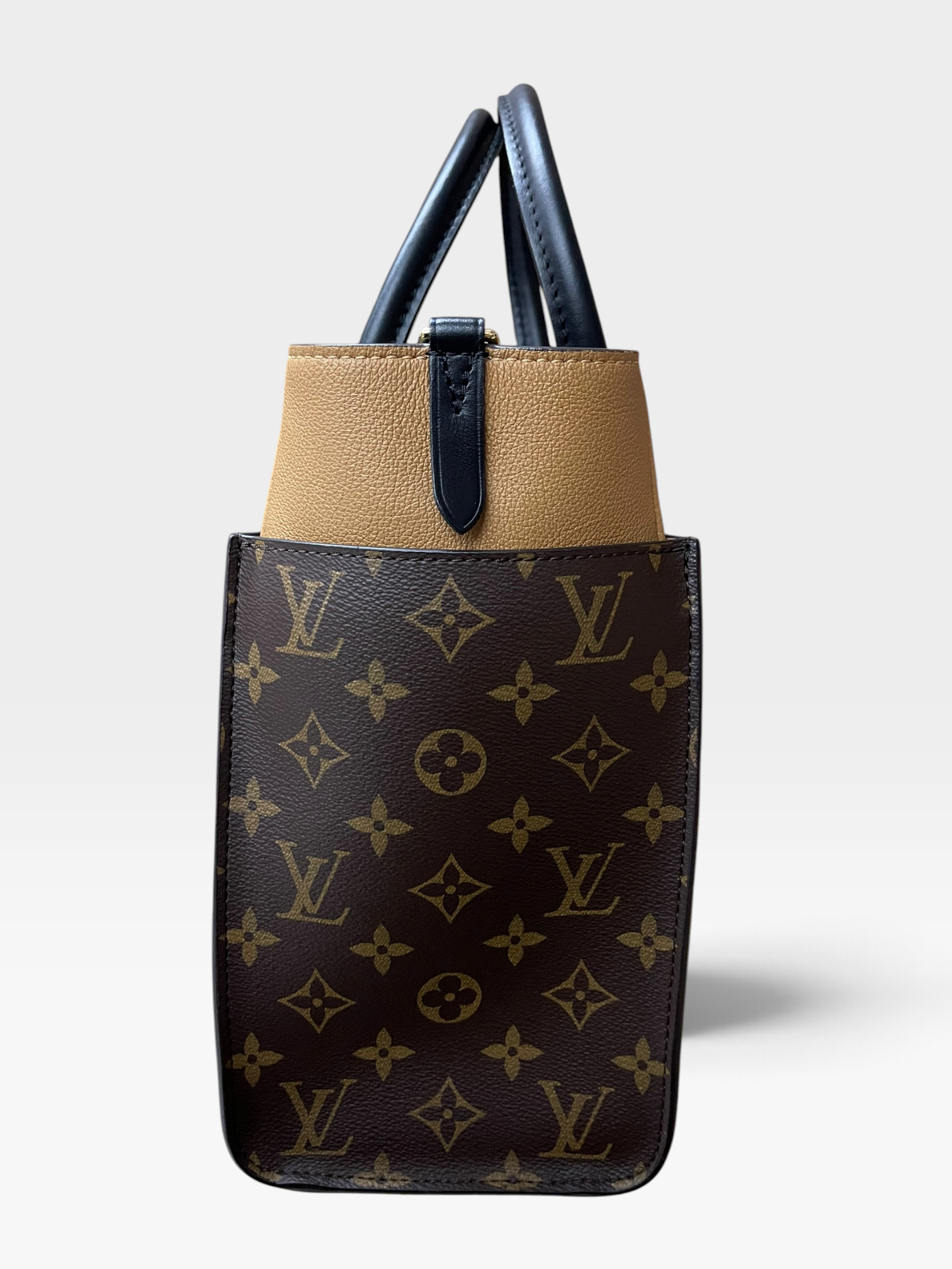 直播貨品 |  [1個-$100 2個-$300］I38