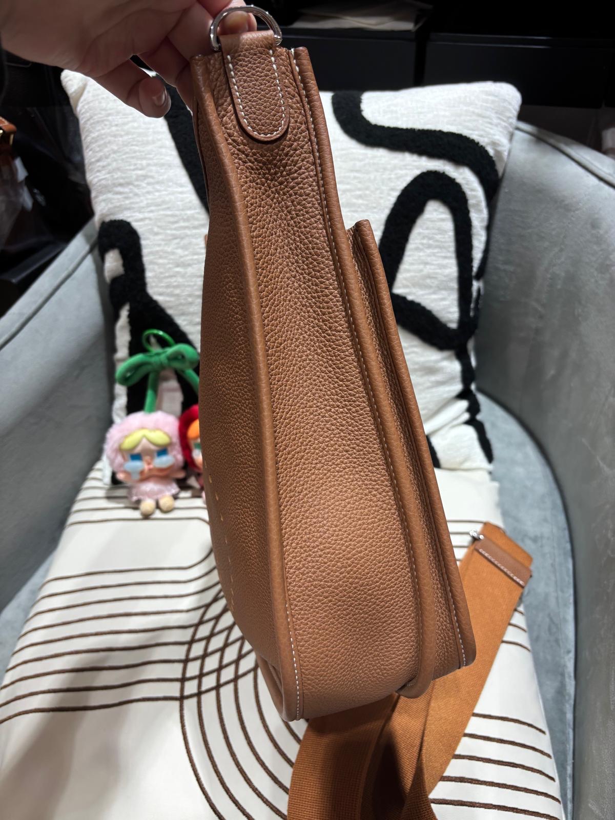 Hermes Evelyne 29 Stamp Z Gold 100%Authentic, 98%New ✅Dust Bag