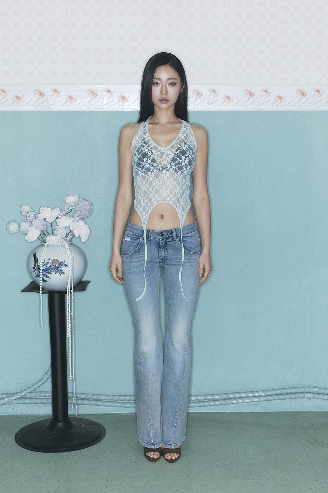 pleaseNOFOLLOW - Lua Garter Lace Halter Sleeveless Top (Mint)