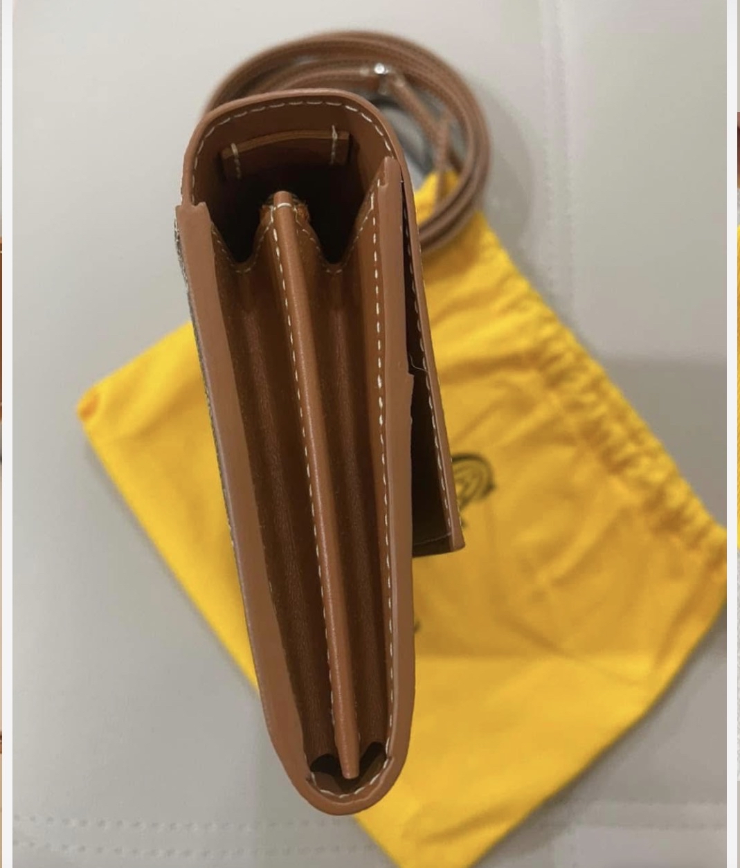 GOYARD 經典印花斜挎錢包