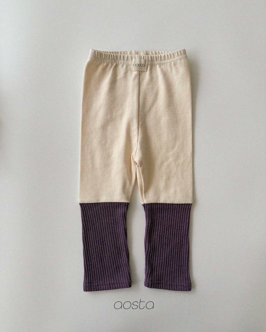Aosta | [Everyday Leggings]