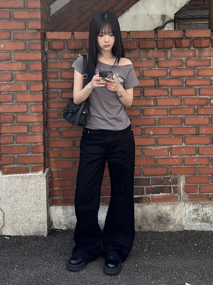 Script Wide Neck Graphic Tee