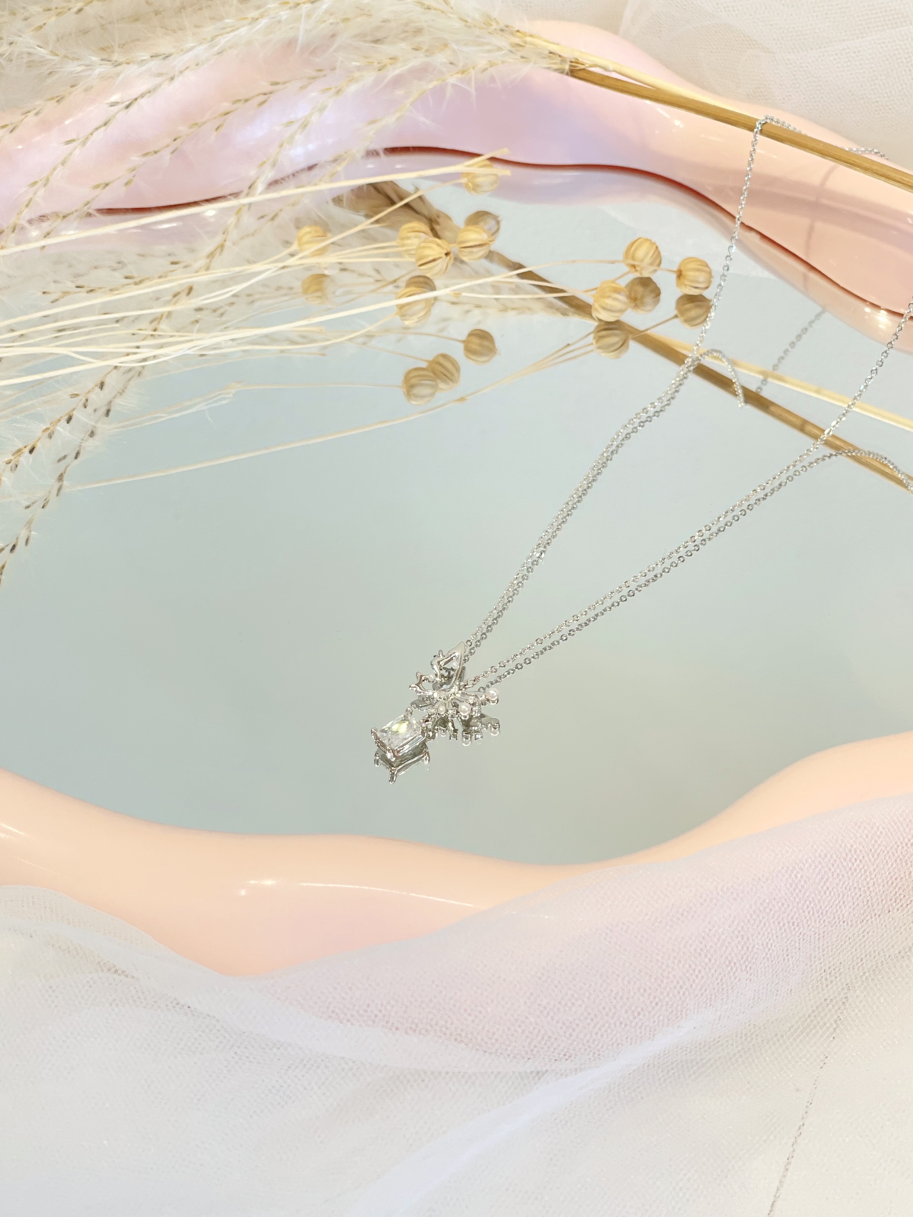 方糖锆石小珍珠蝴蝶项链