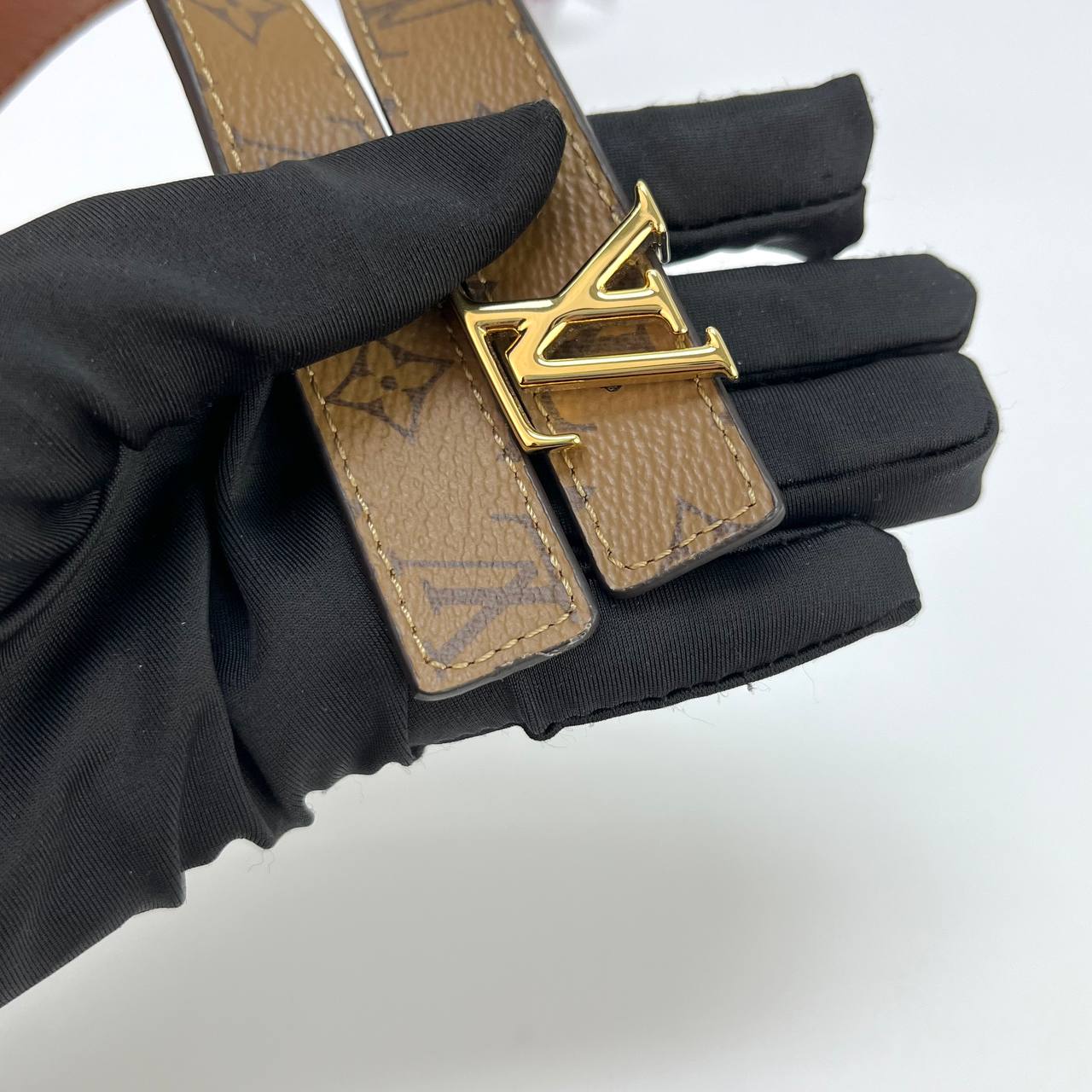LV Reverse Monogram Iconic Reversible Belt 20mm GHW