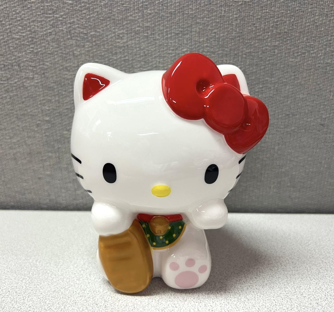 🎌日本直送🎌 Hello Kitty 陶瓷系列存錢罐