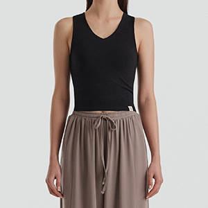 【Tulip Neckline】預購_FFWSBT089 Banda Light V-Neck Cross Crop Top by front2line