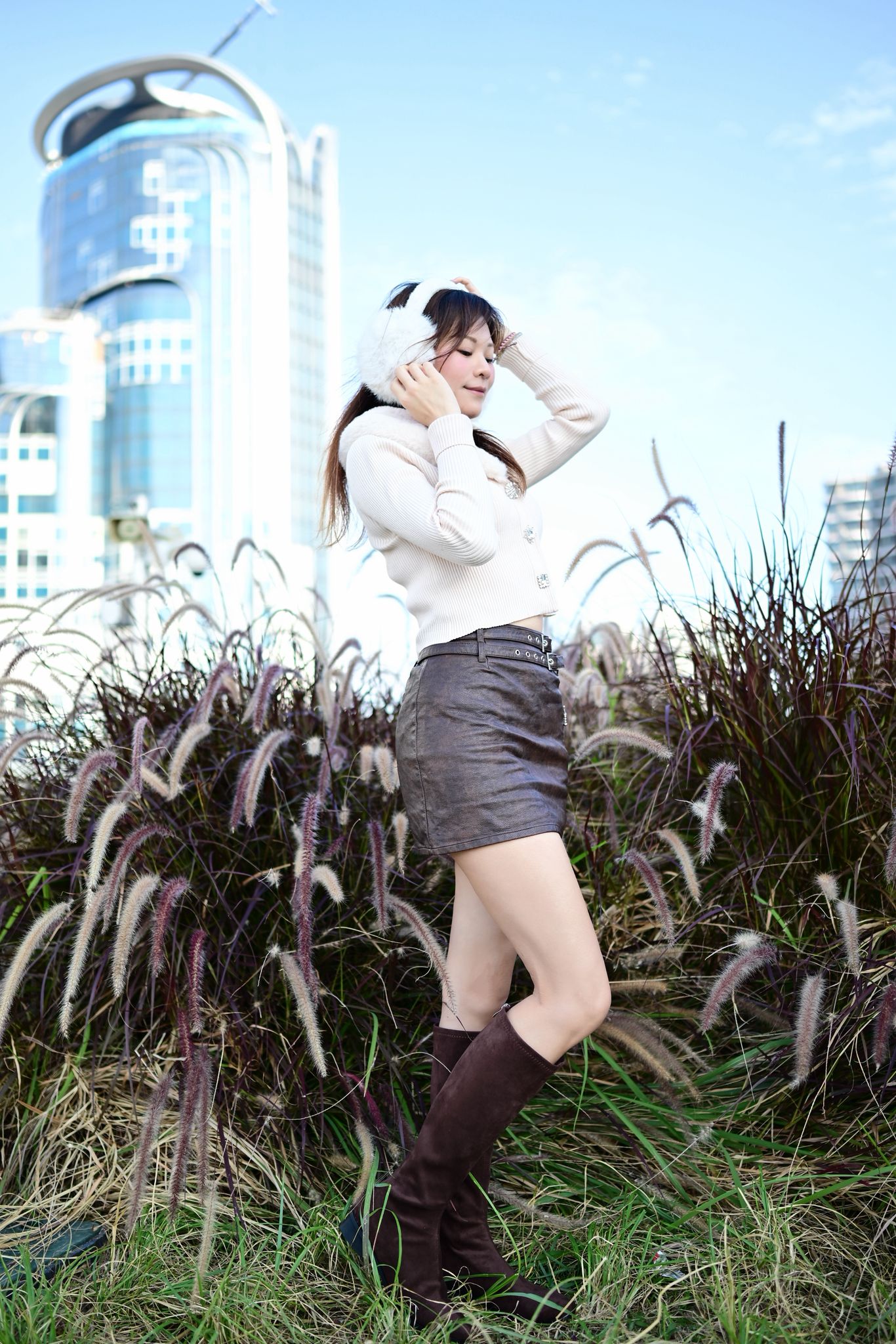 經典小V款過膝長靴【啡/黑色】