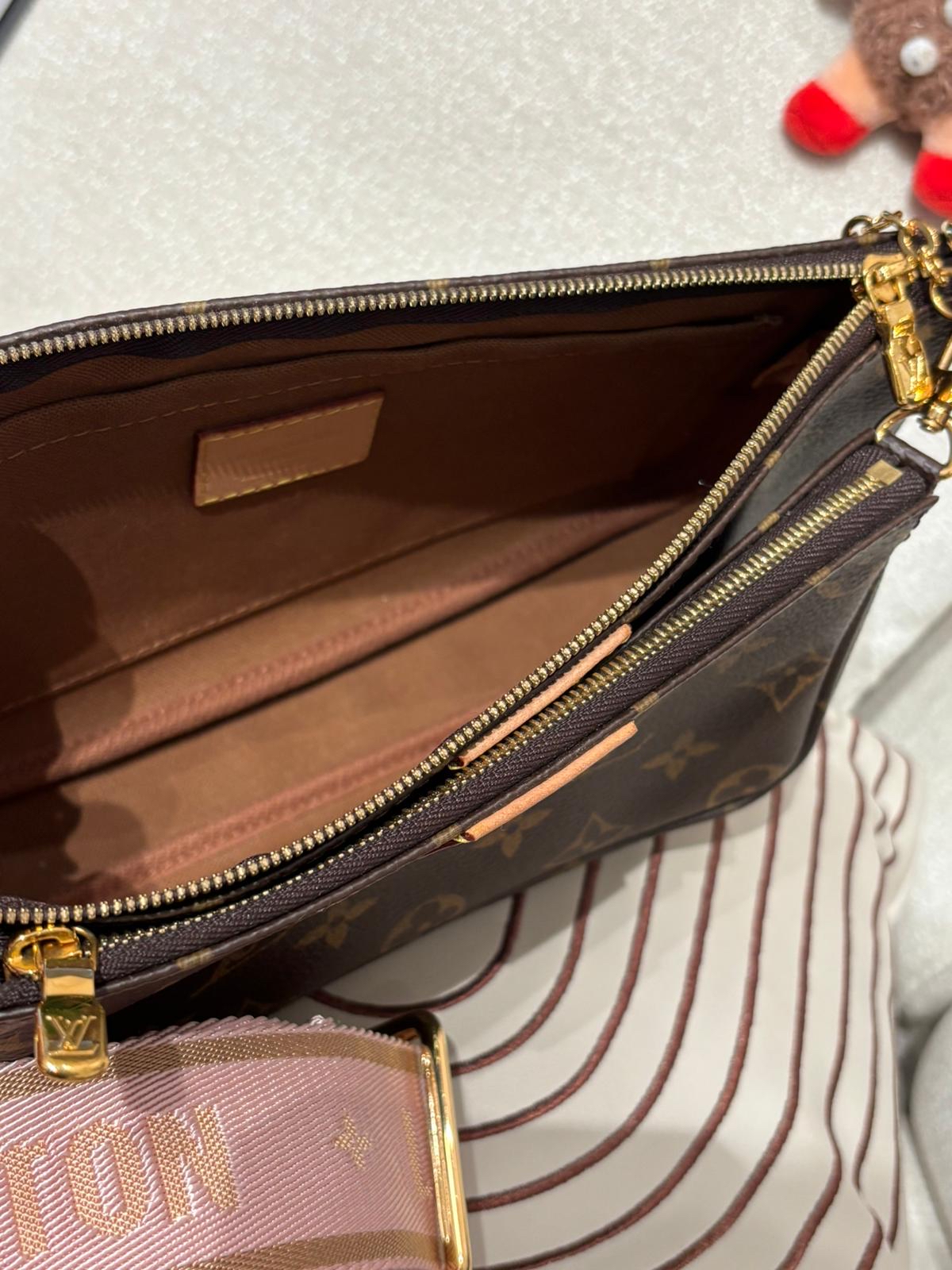 Lv Multi Pochette Accessoires 5合1 100%Authentic ,95%new ✅dust bag