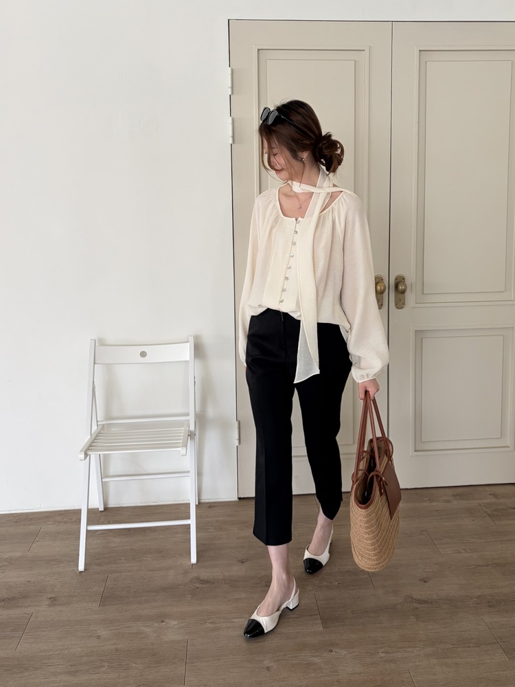 Eloise Tie-Neck Blouse (Cream)