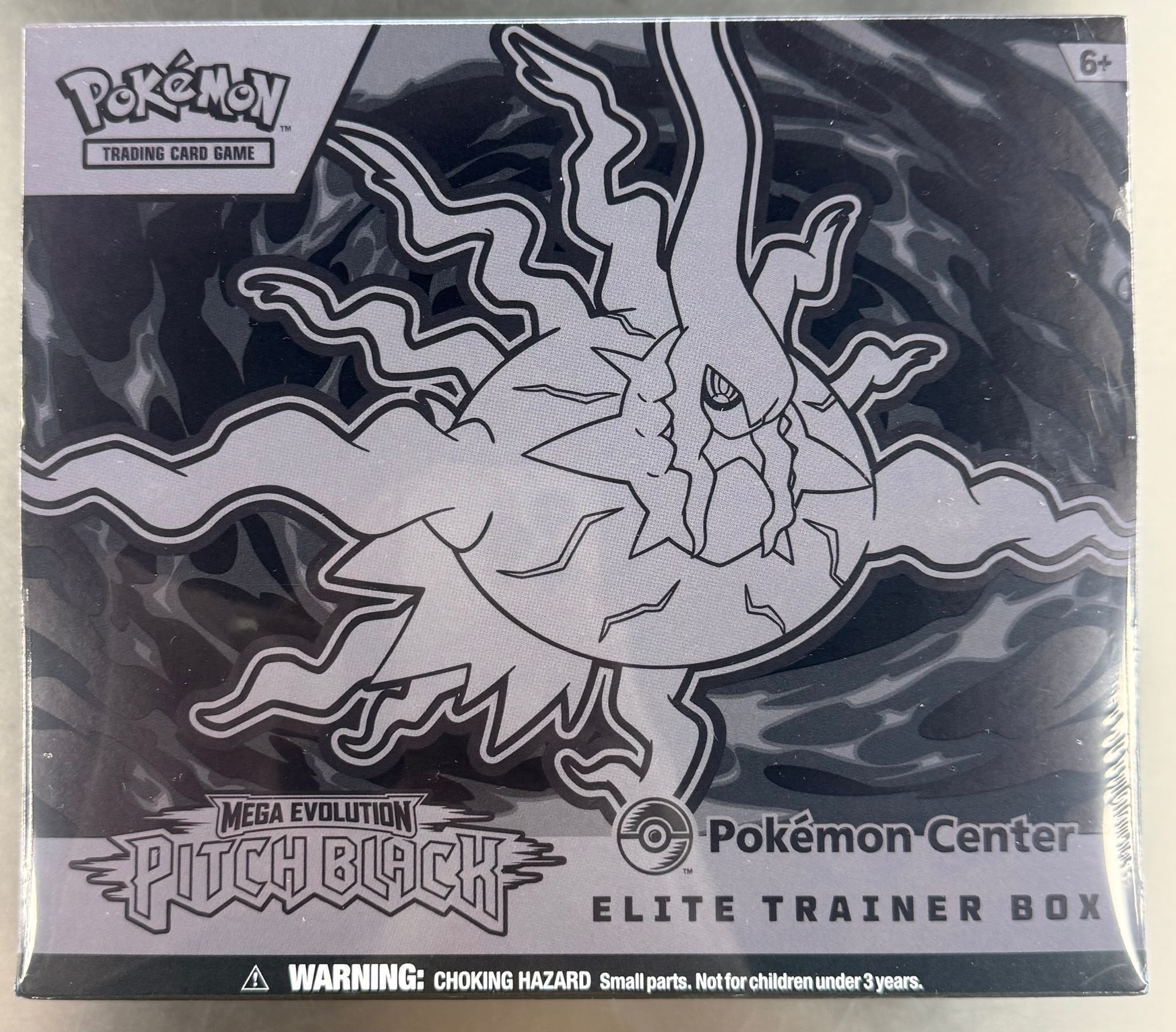 寶可夢集換式卡牌遊戲 Mega Evolution Pitch Black 精英訓練家禮盒 Pokémon Center 限定版