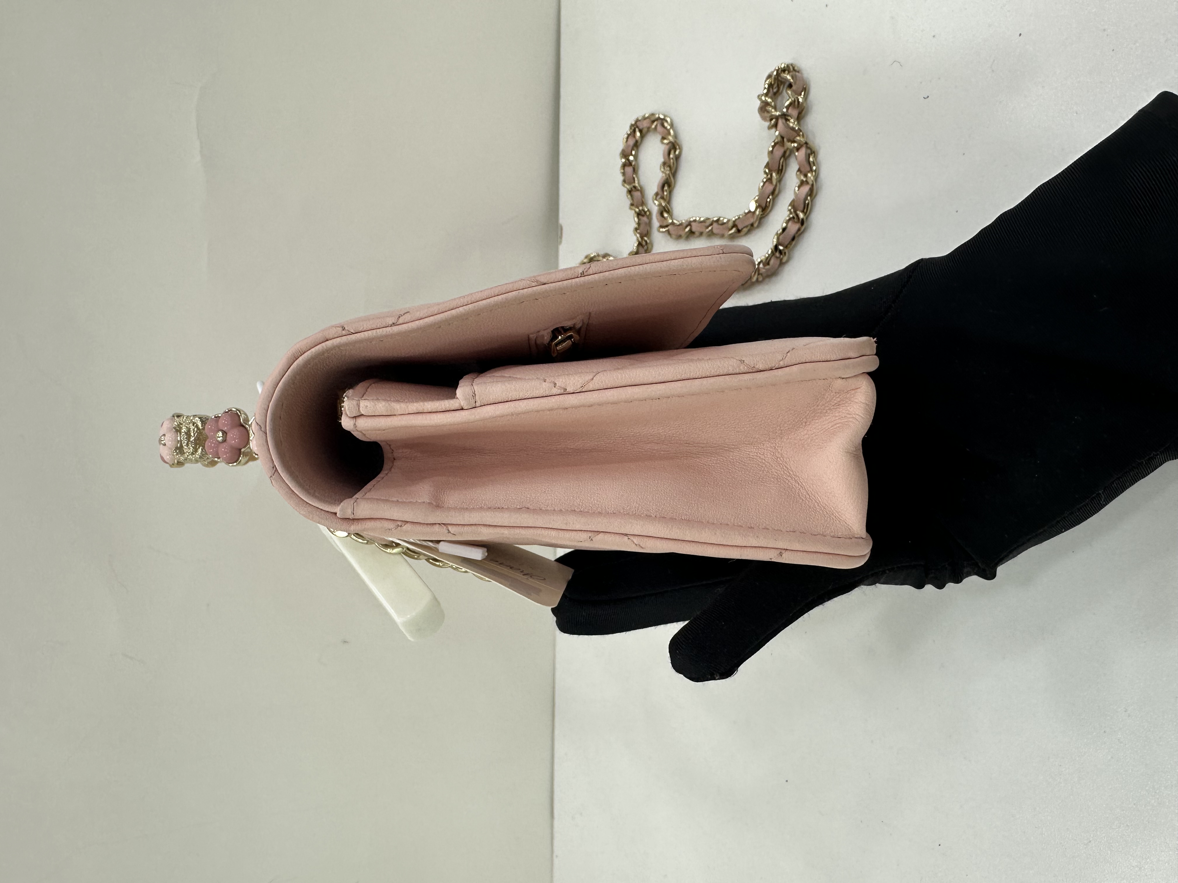 直播貨品 |  [1個-$100 2個-$300］GG47