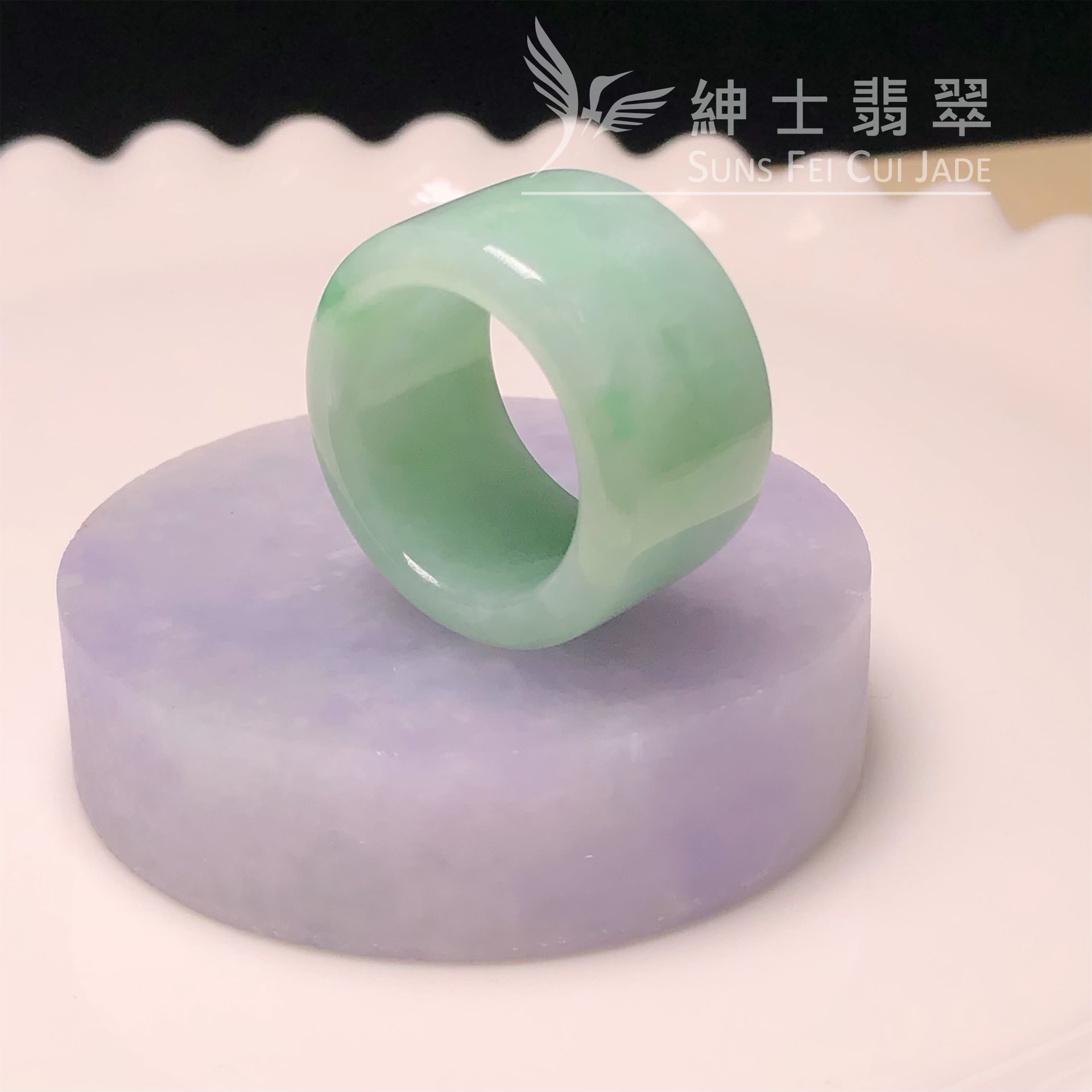 D00304 滿綠班指(港圈17號)