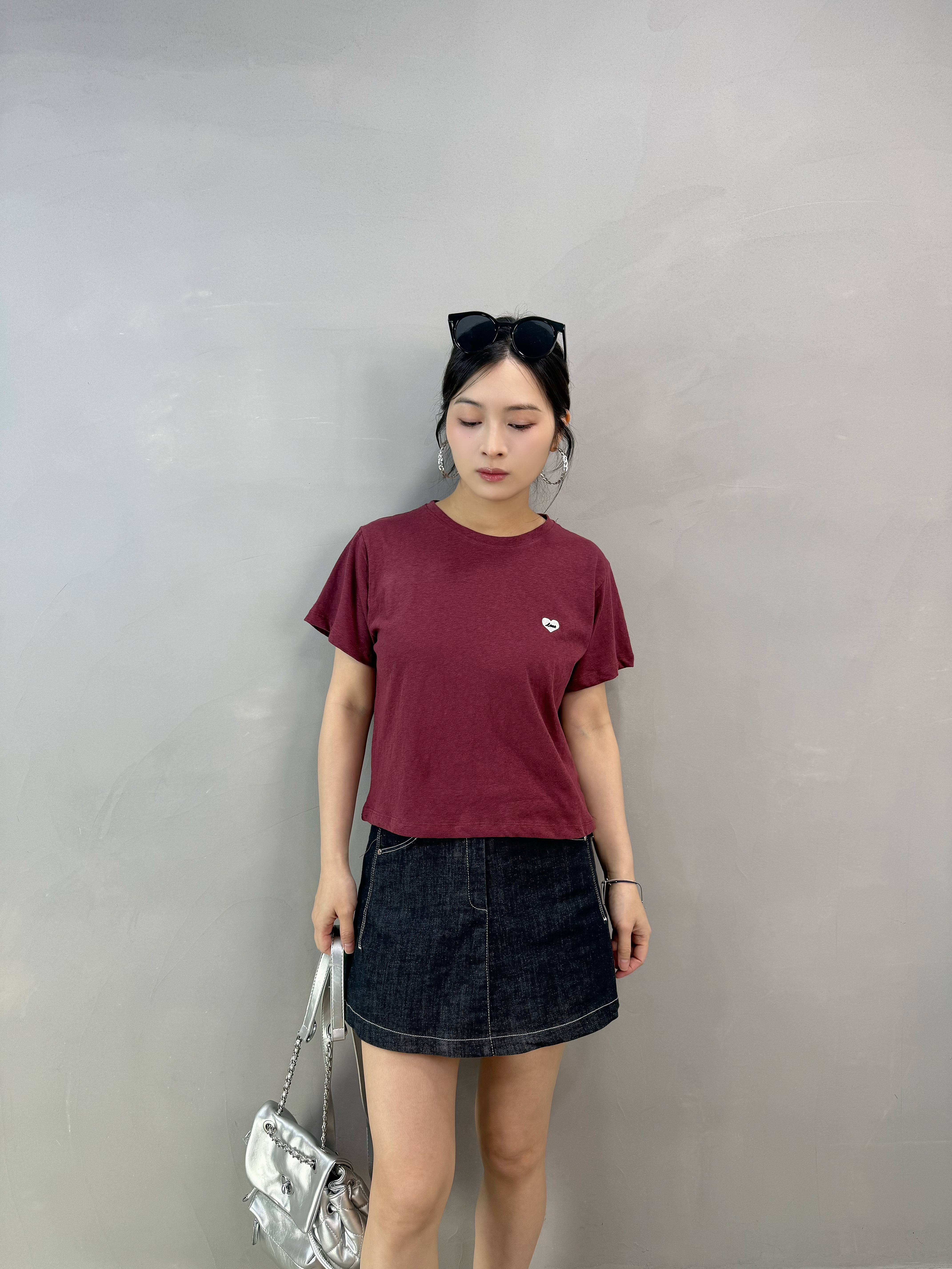 X66 刺繡心心短tee