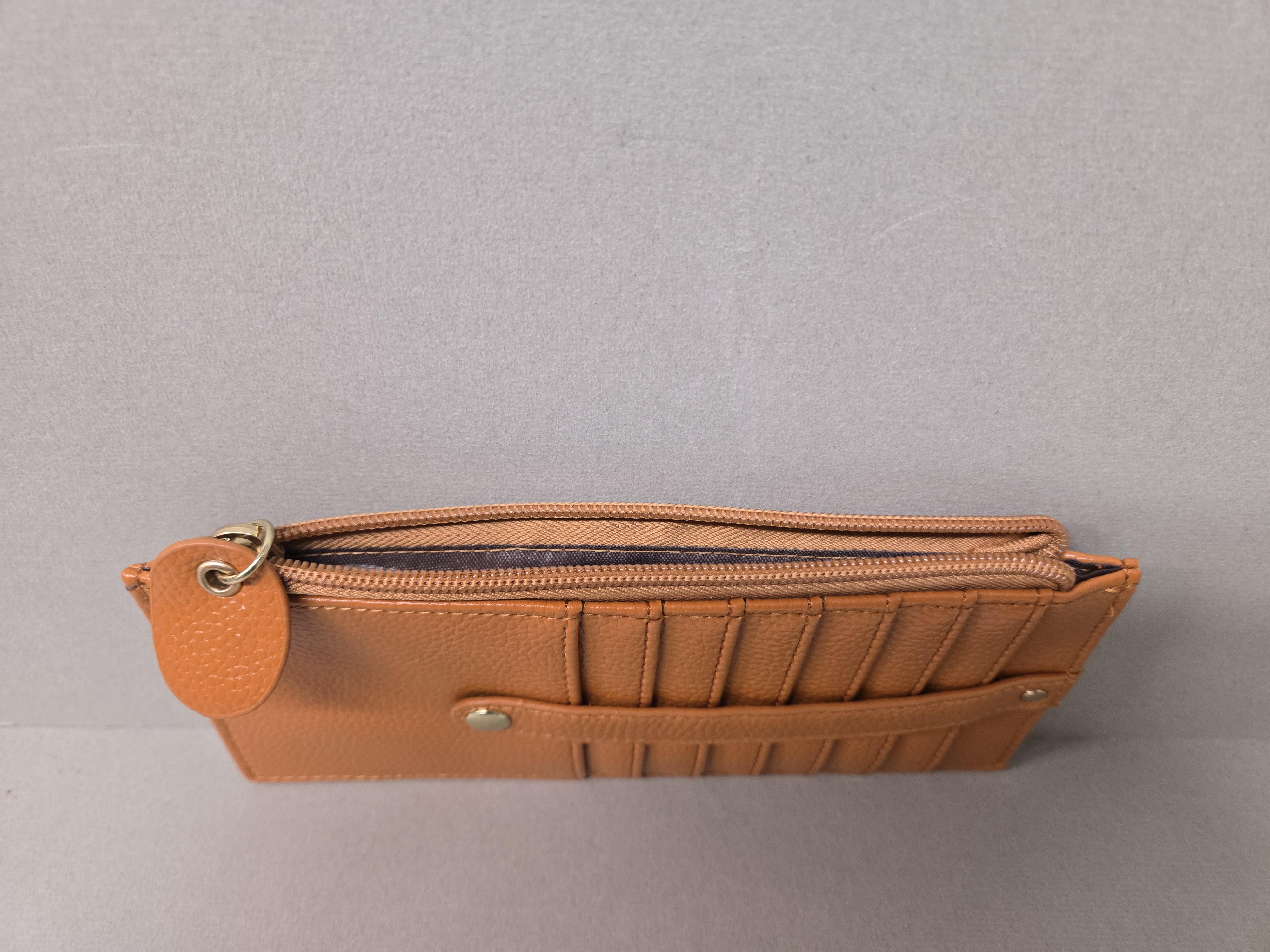 淺啡色刺繡貓咪咭套及銀包兩用