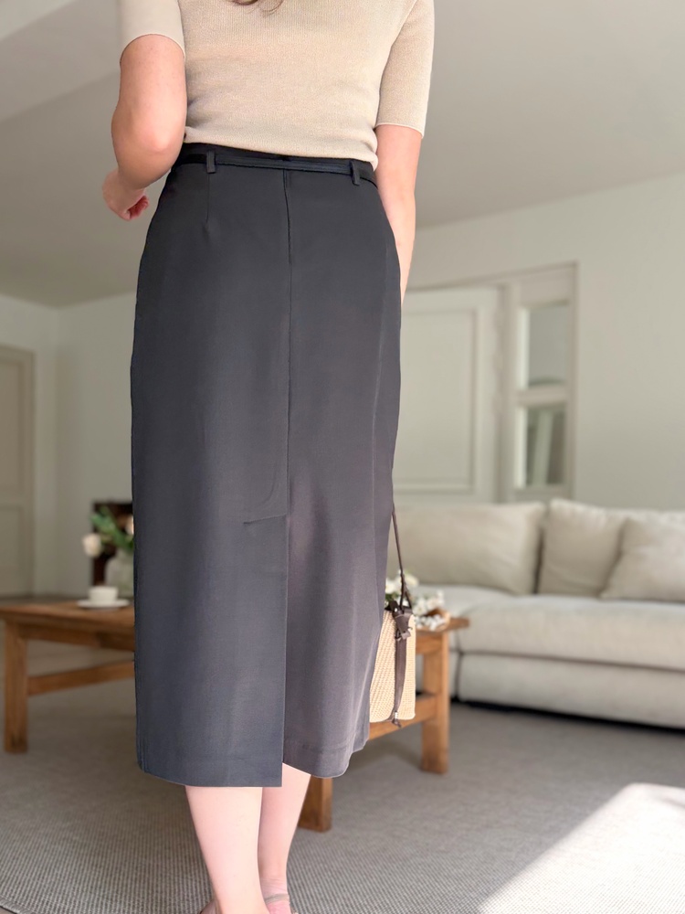 The Classy Belted Skirt (Charcoal)