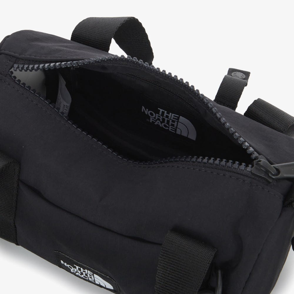 The North Face Breeze Roll Cross Bag