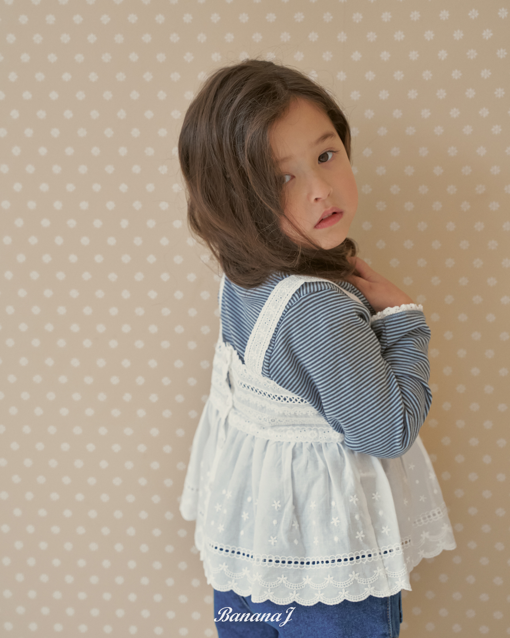 Lace Vest (內搭需另配)