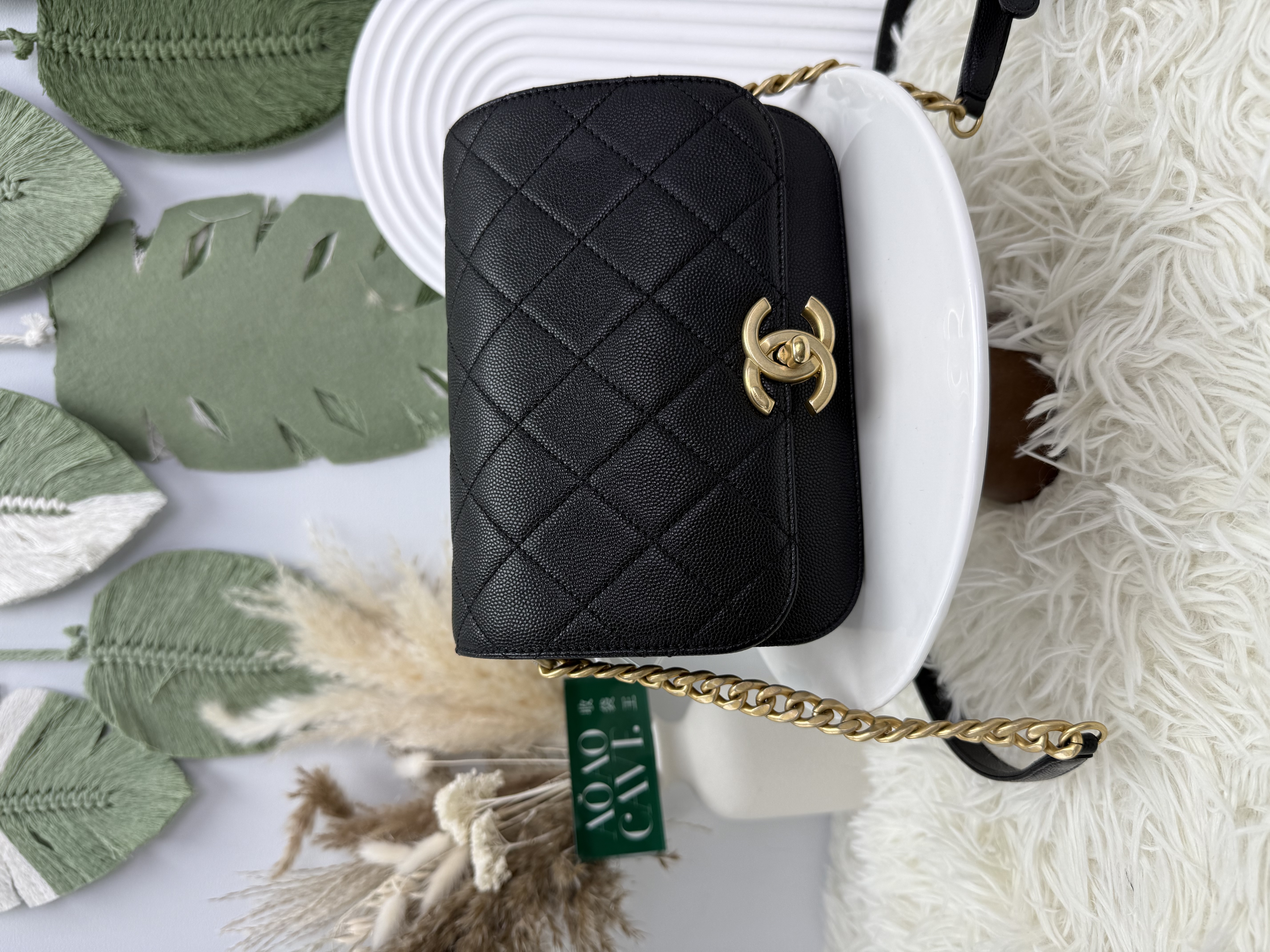 CHANEL 🤍PRE OWNED 21k 黑金荔枝皮郵差包 晶片款 全套有單🖤