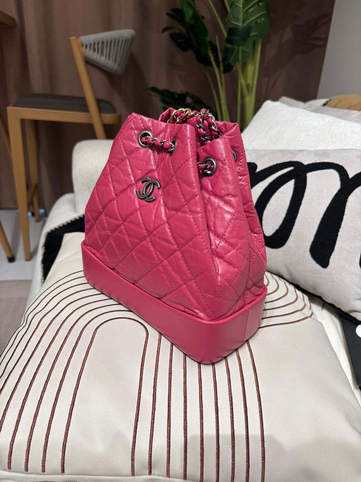 CHANEL GABRIELLE BACKPACK SMALL,100%Authentic,95%new  ✅CARD✅塵袋 