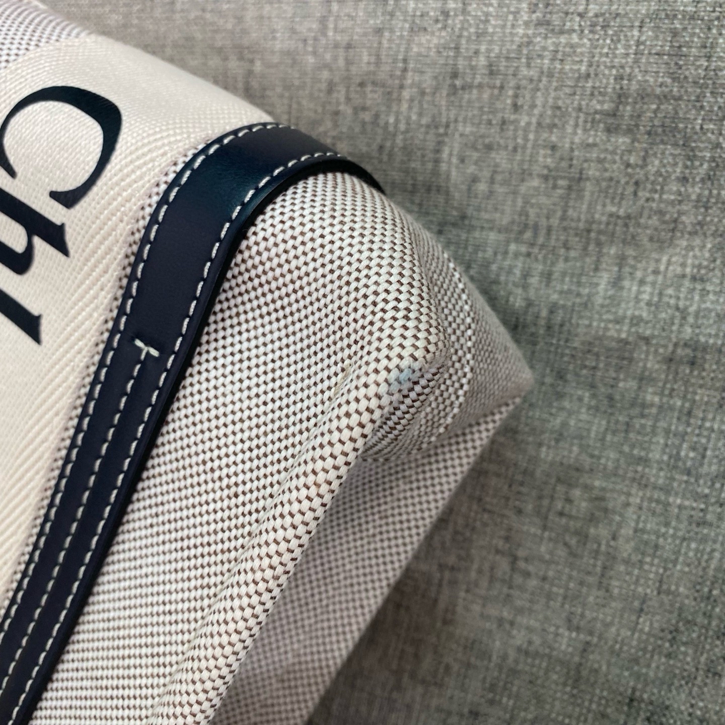 【預訂貨品】 Chloe米白色帆布tote bag