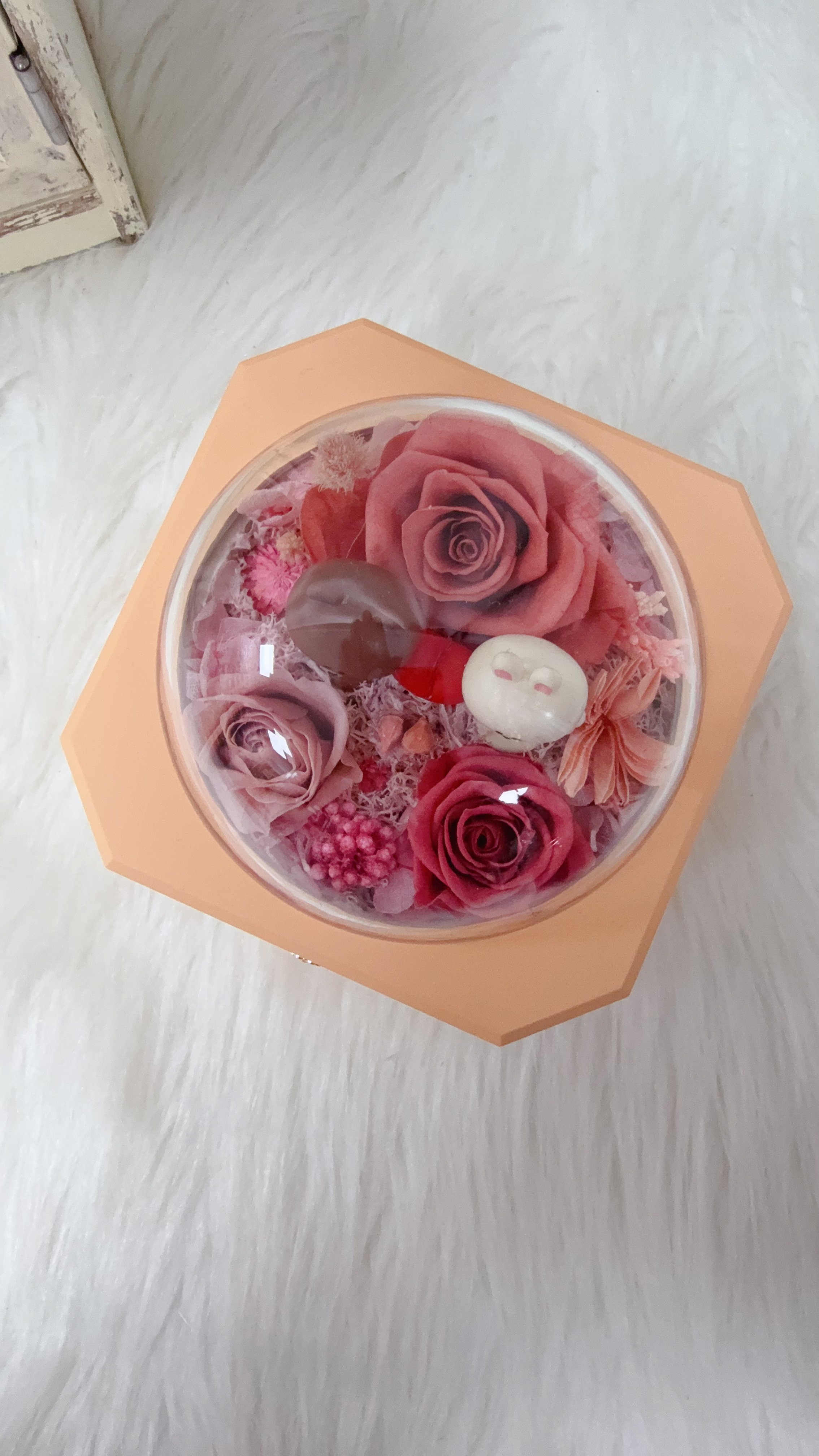 Live friends 復古玫瑰永生花飾物盒