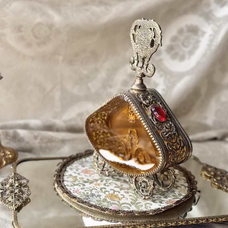 Rare! Early to Mid-Century Romantic Revival Ormolu & Amber Glass Large Perfume Bottle (MT2494)