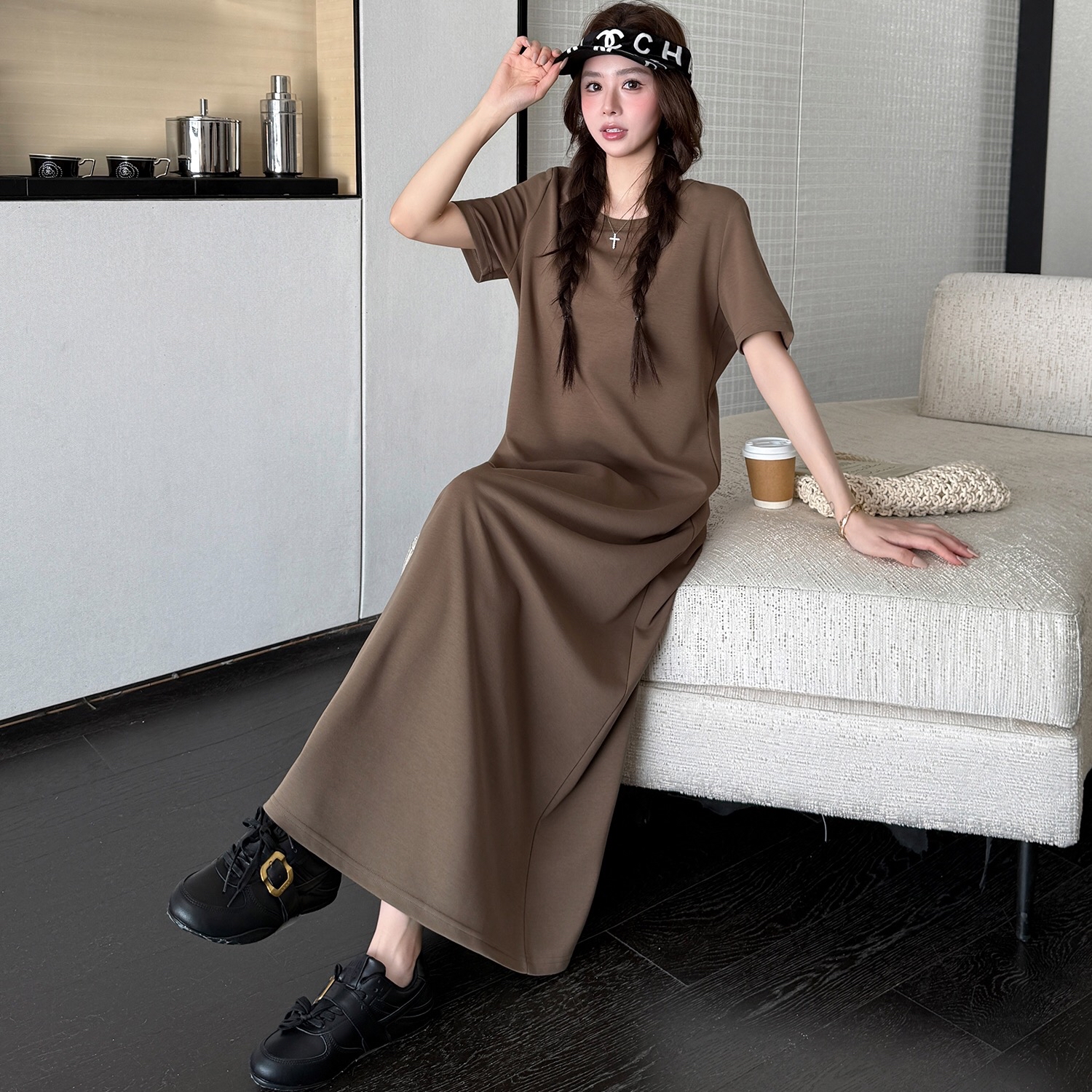 B253(61155) 韩版极简风气质圆领短袖黑橄榄绿连身裙