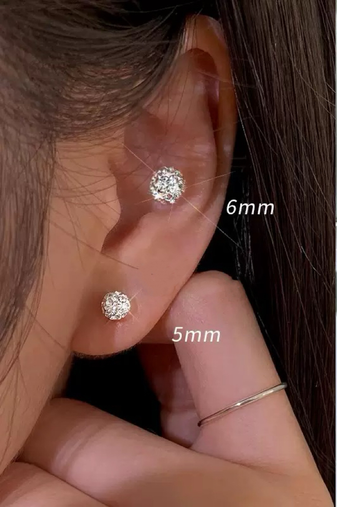 Sparkling Stud Earring Set