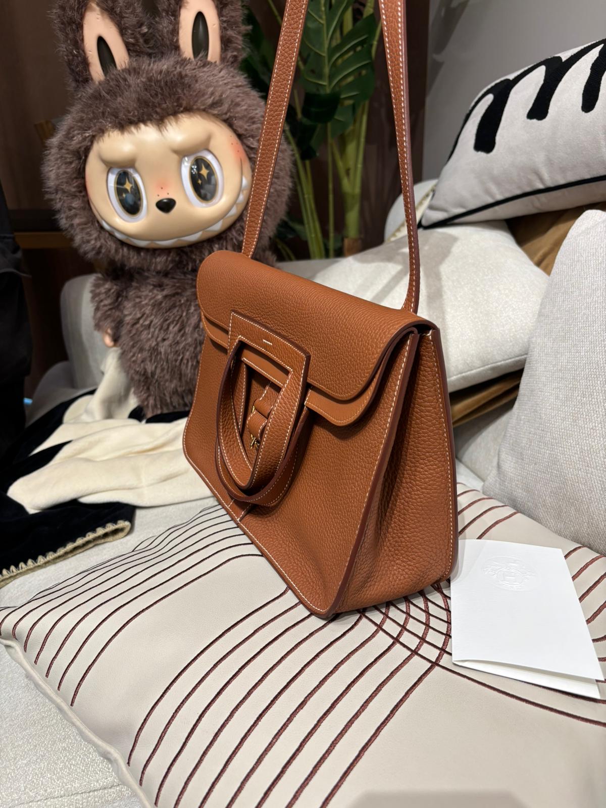 Hermes Halzan 31 Stamp D，Gold/Gold 金金100%Authentic, 99%New ✅收據✅Dust bag✅Box