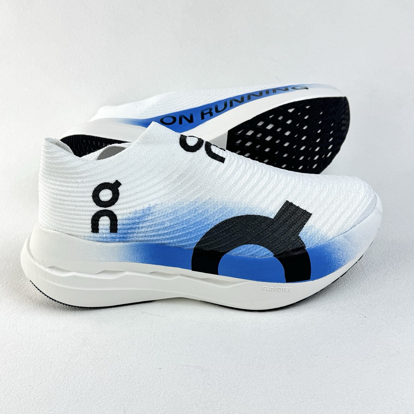 On Cloudboom Strike LS