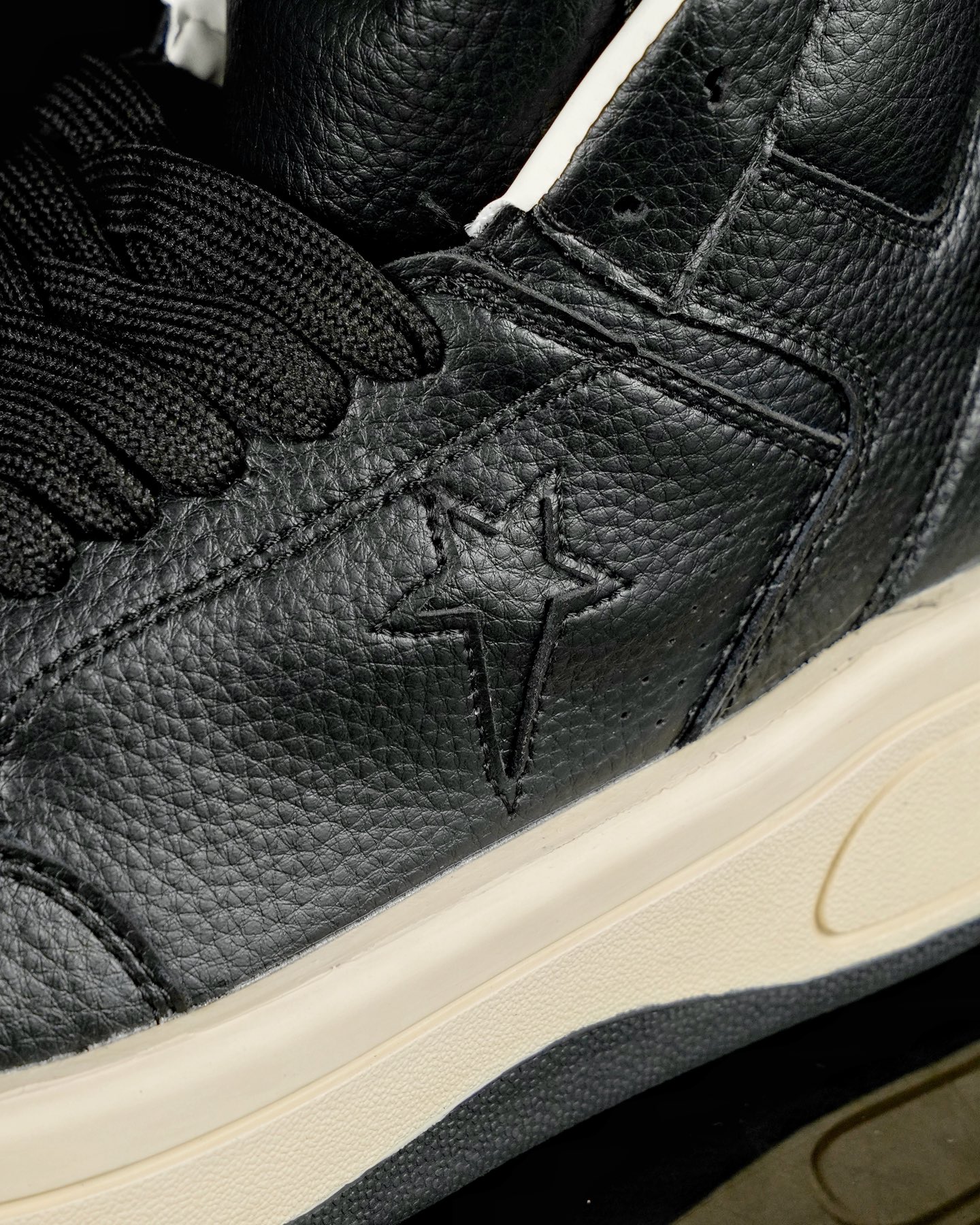 Rick Owens x Converse DRKSHDW TURBOWPN Mid 172342C