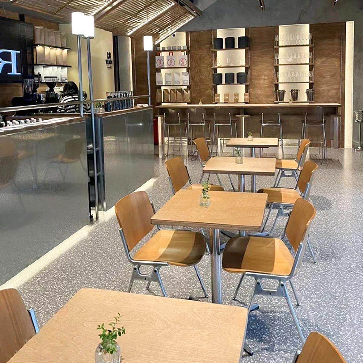 現代簡約輕食店商業餐廳 咖啡廳奶茶店甜品店西餐廳 海洋板桌椅組合marine‑plywood