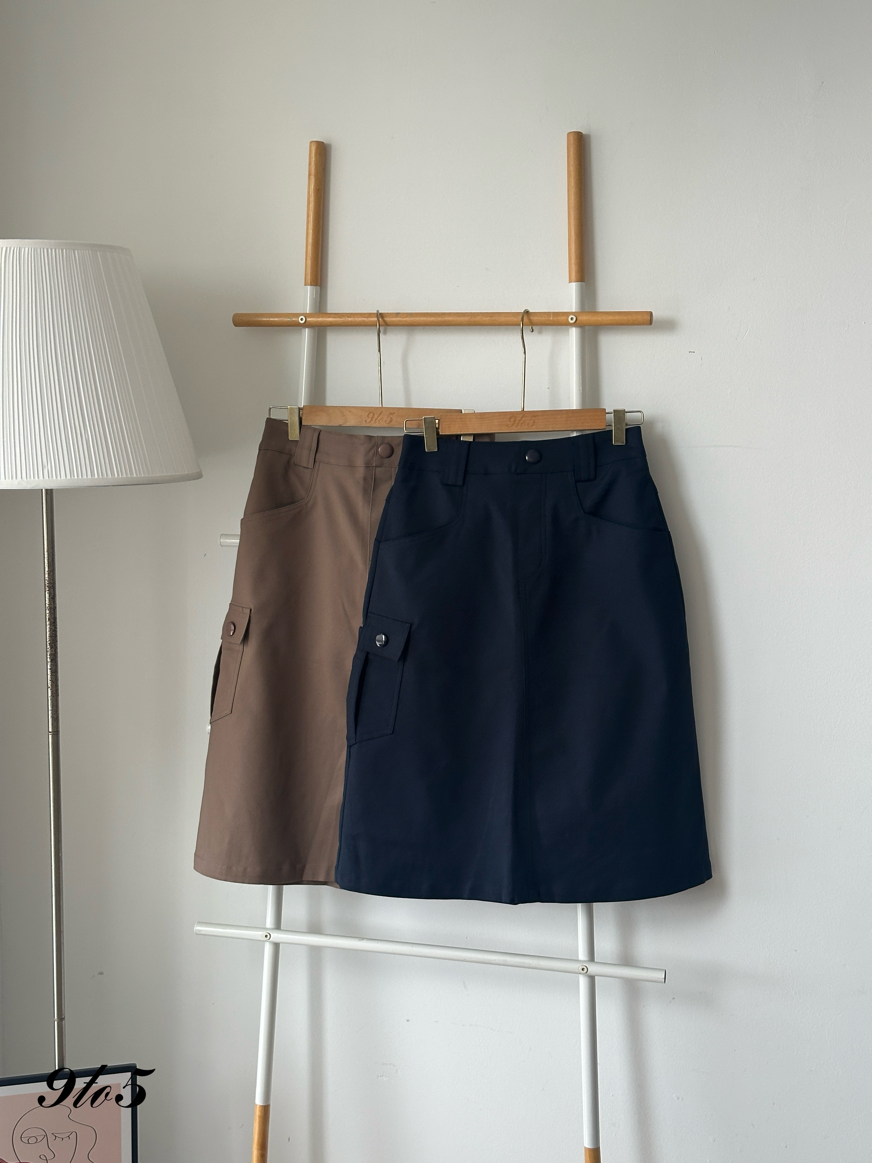 S1870 A Line Mid Skirt - Blue & Brown