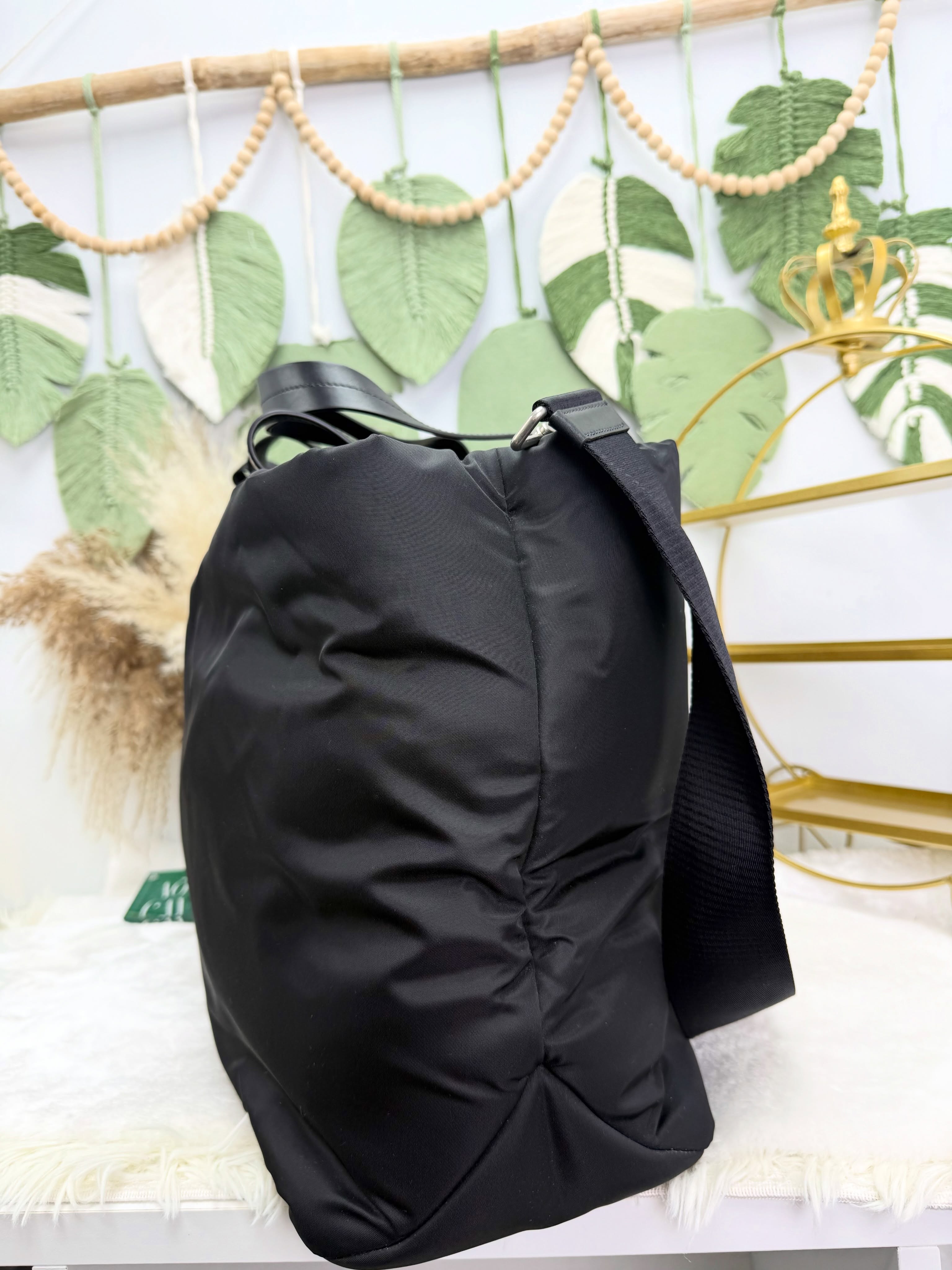 Prada 👜 PRE OWNED 🛍️Large Padded Nylon Bag 有塵袋 
