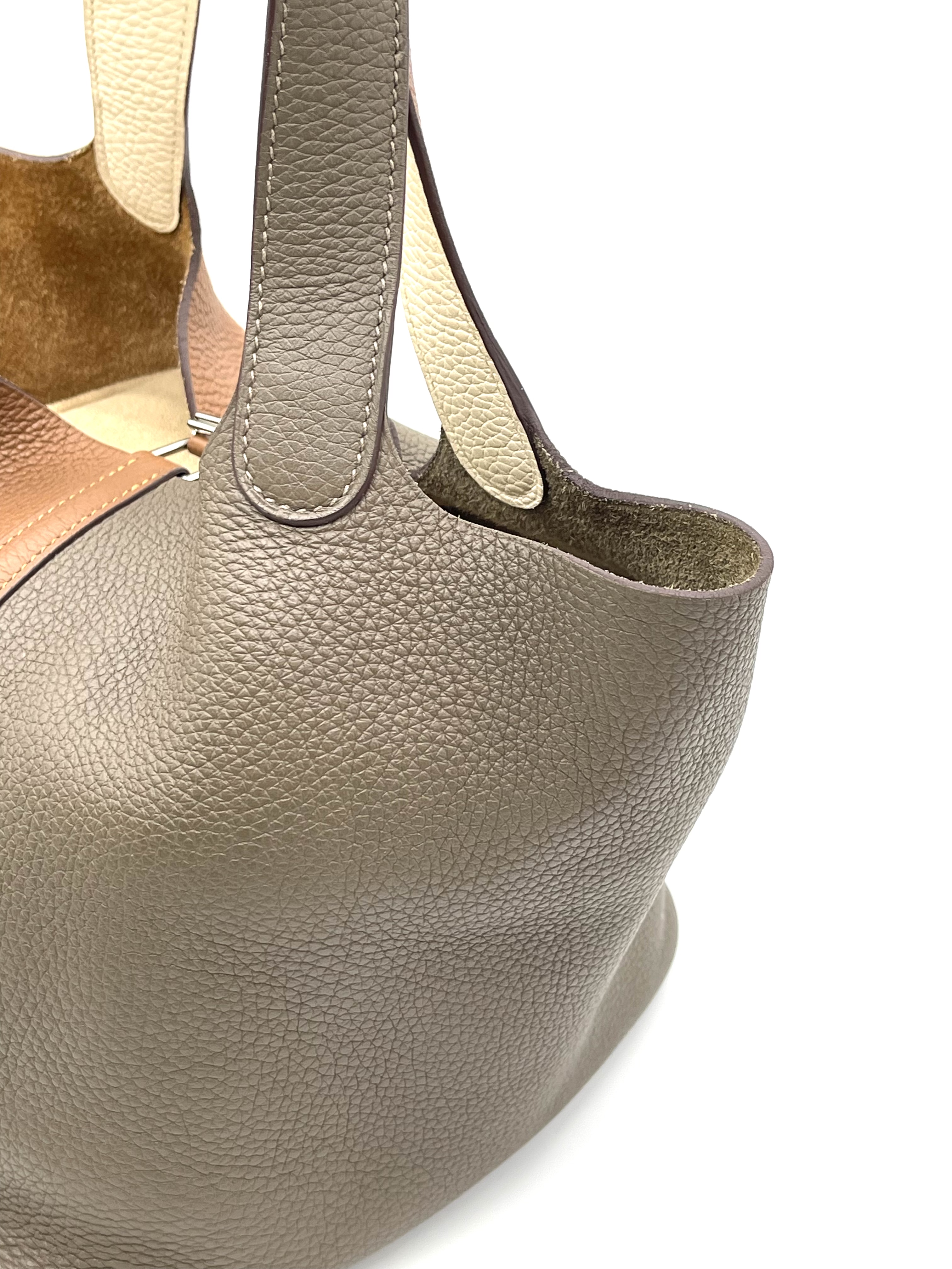 Pre-owned Hermès Picotin Lock 18 Trio Stamp Z / Product Code: 26032404