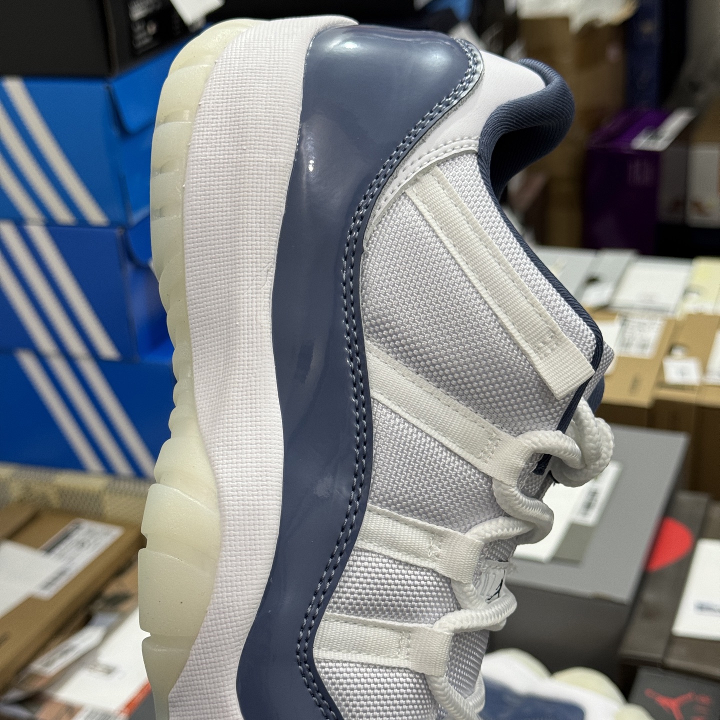 Air Jordan 11 Retro Low FV5104-104