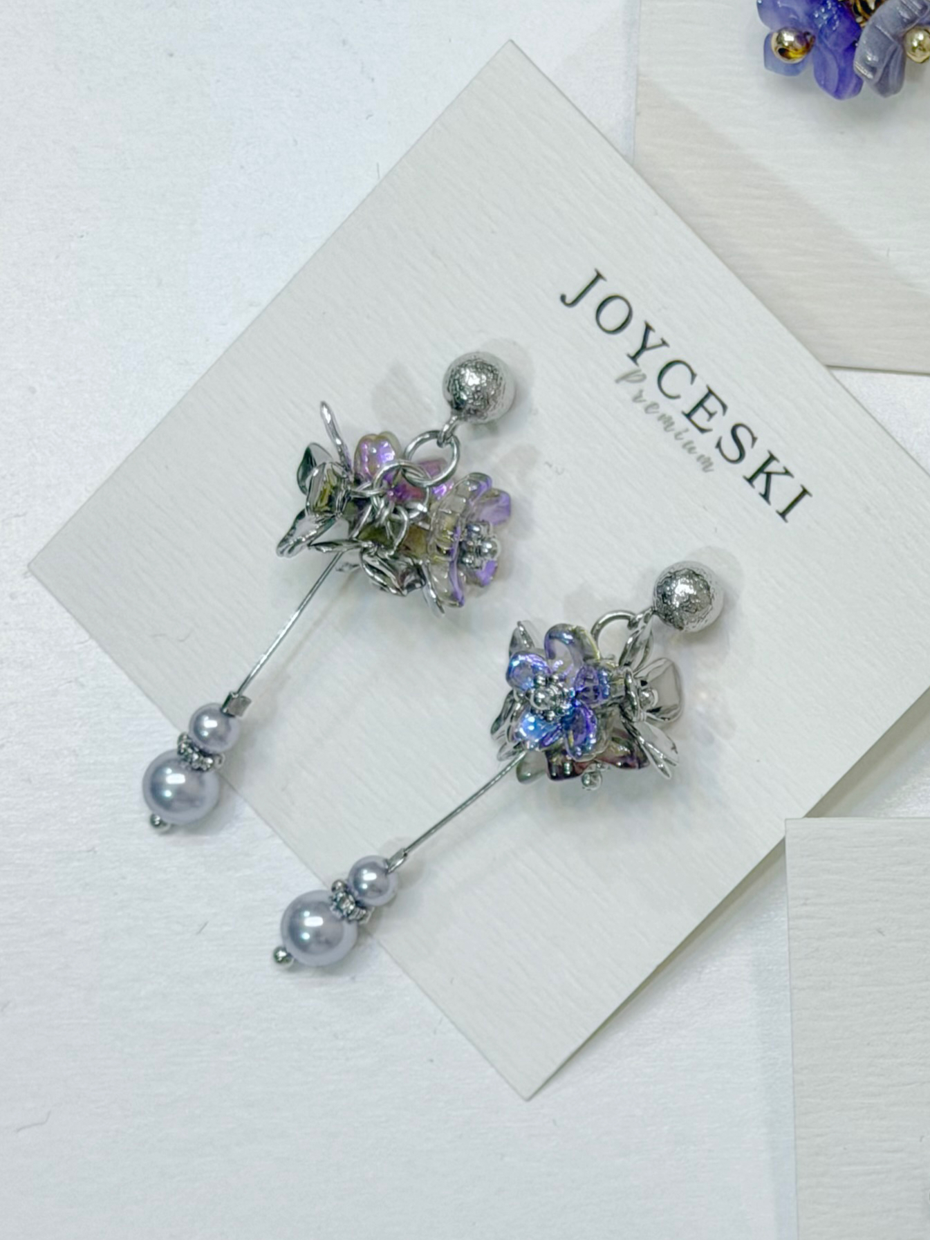 日本花辦系列/Metellic Lavender吊款耳環 現貨