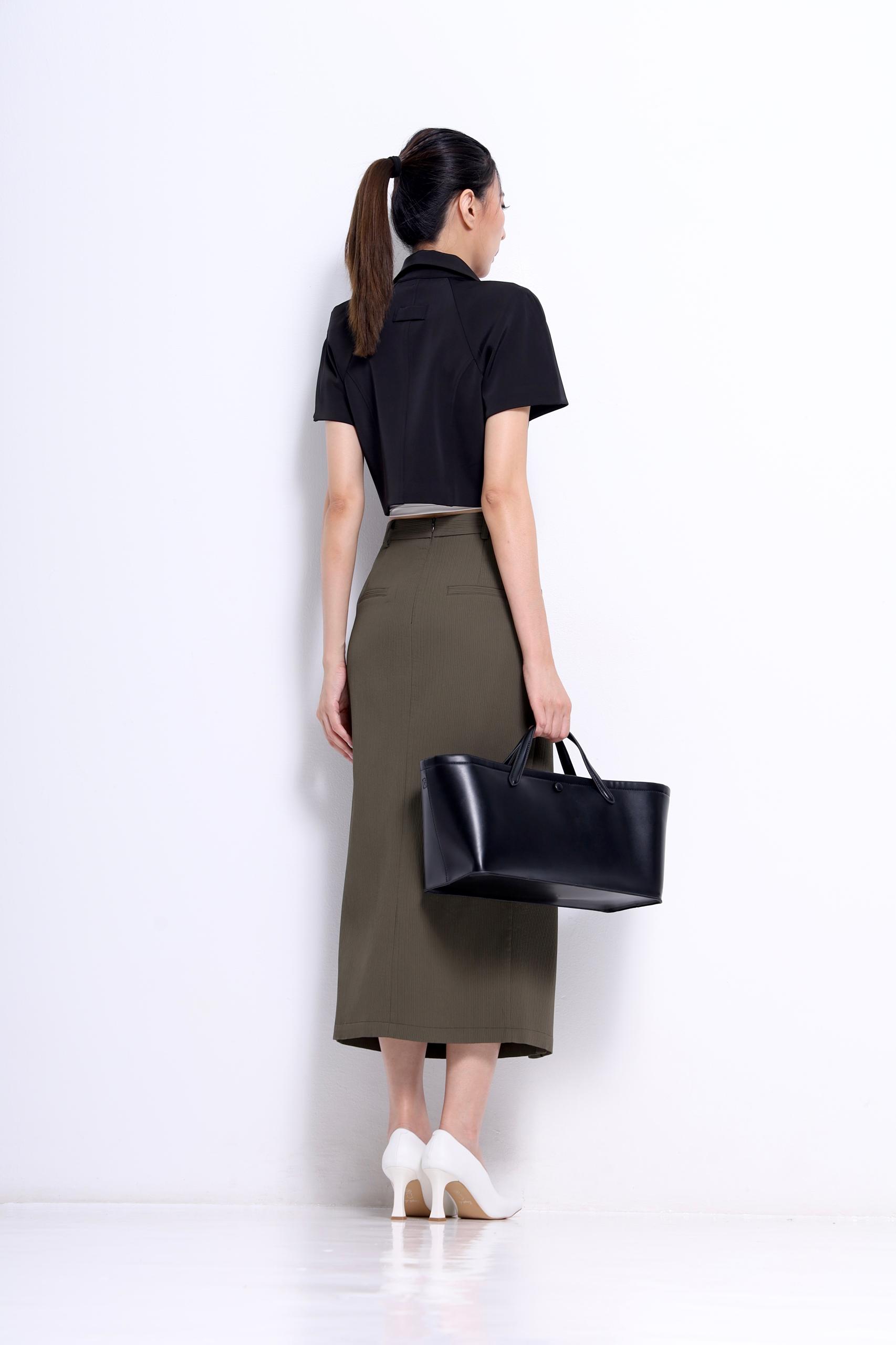 CB2705 Luxe Cropped Blazer