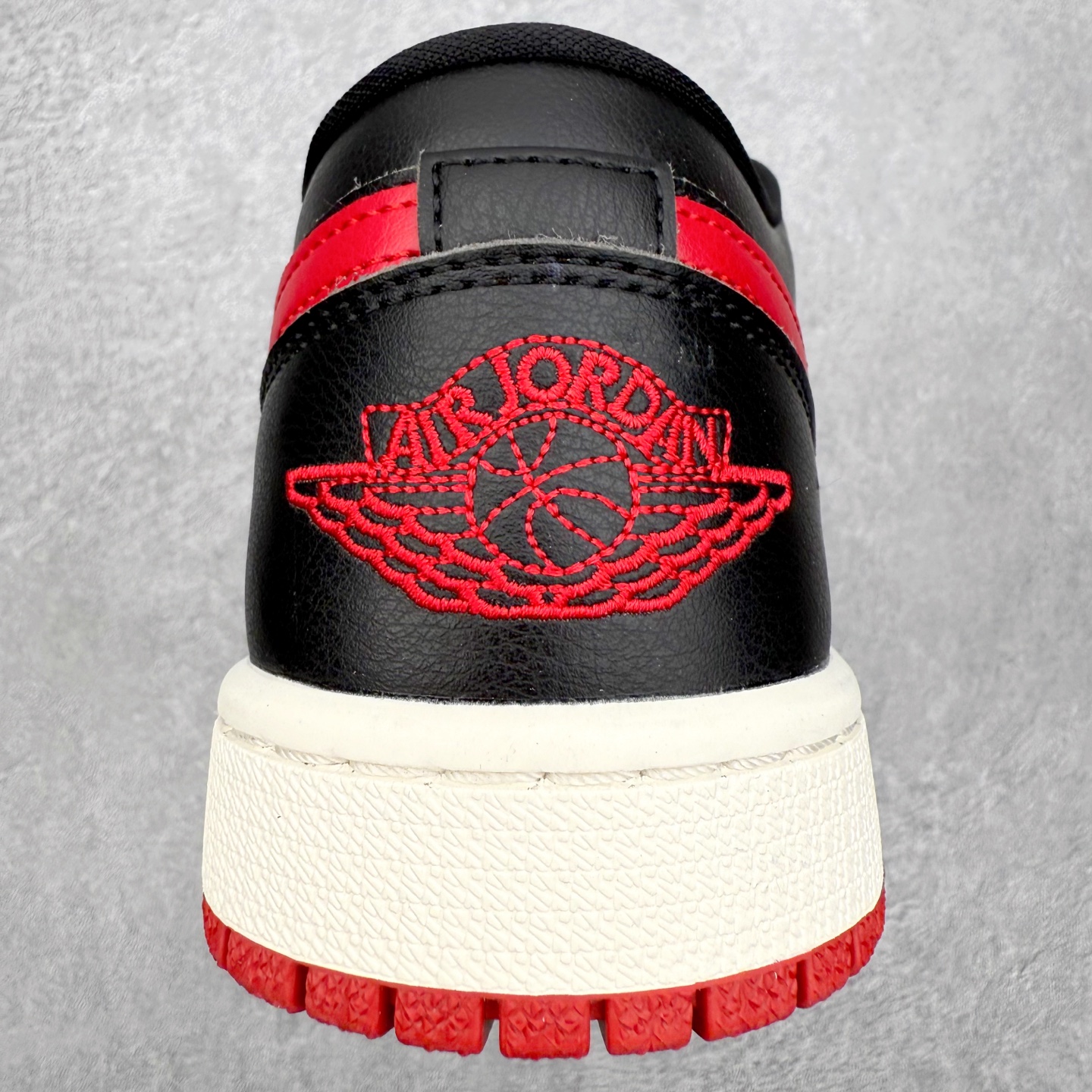 Air Jordan 1 Low DC0774-061 