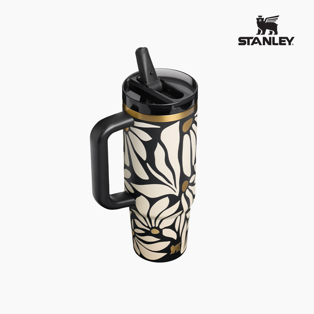 [STANLEY] Quencher Pro Tour Flip Straw Tumbler 887ml - WILD BLOOMING