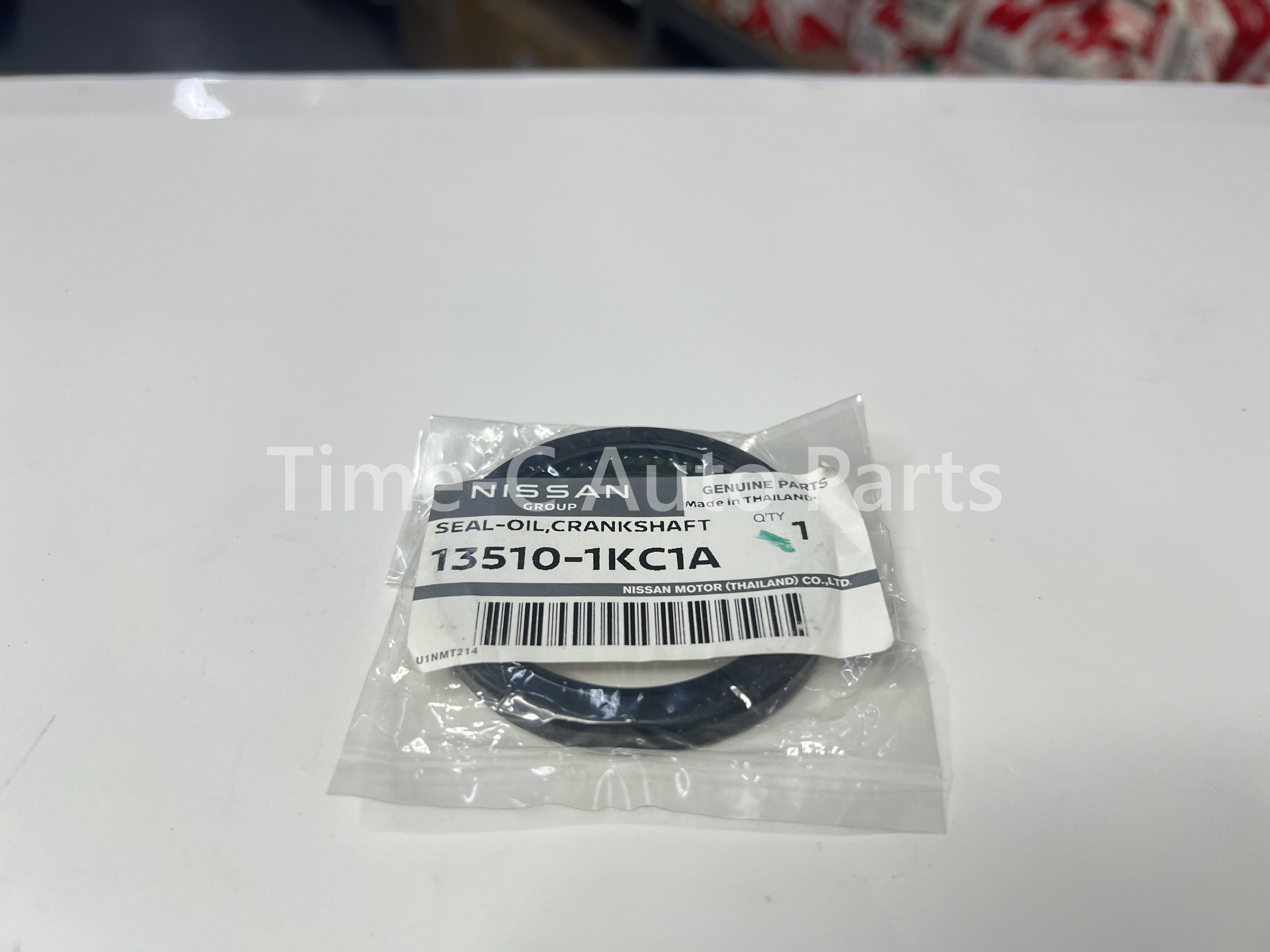 曲軸前油封 13510-1KC1A - Nissan Serena