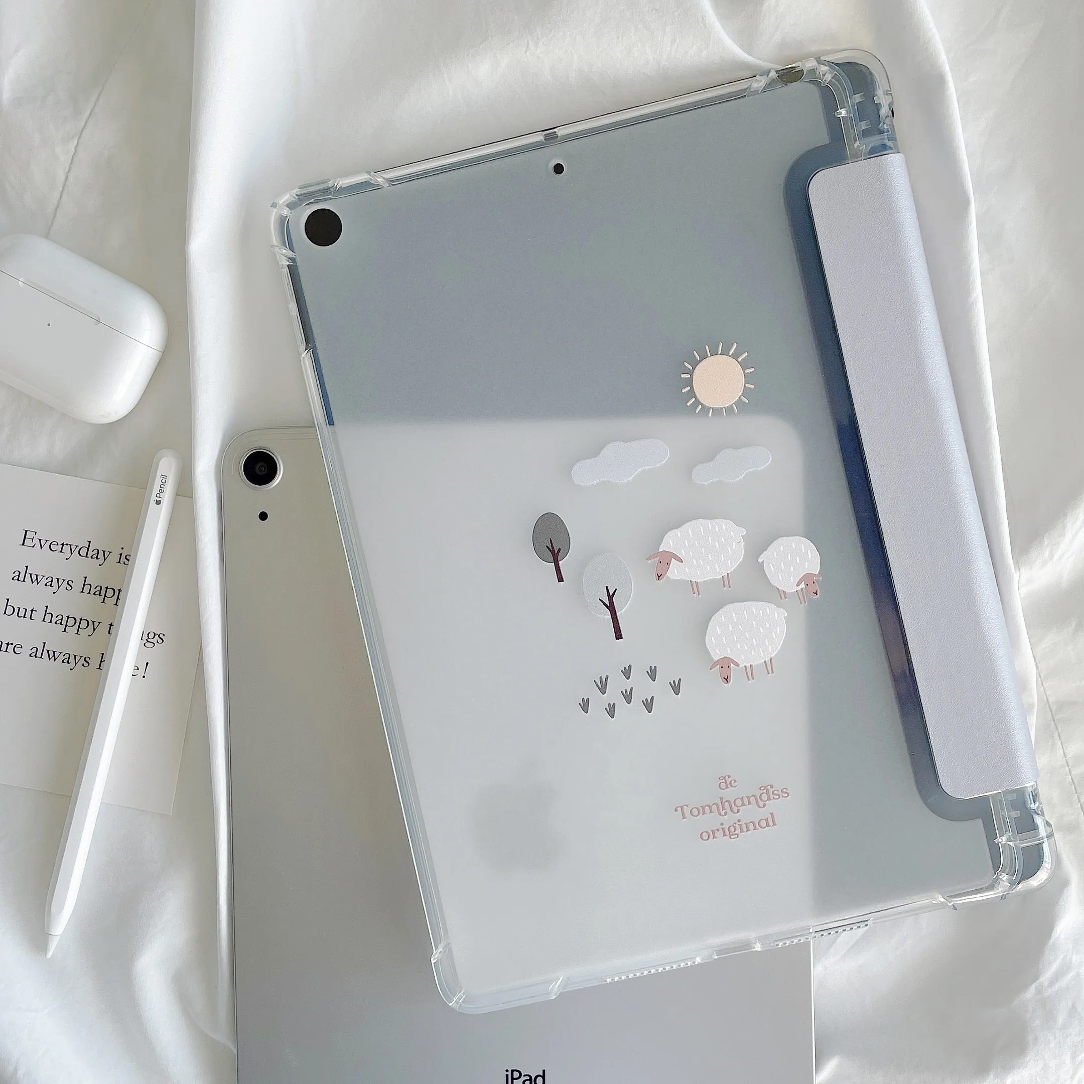 【E-I-E-I-O】透明磨砂書本式 iPad Case