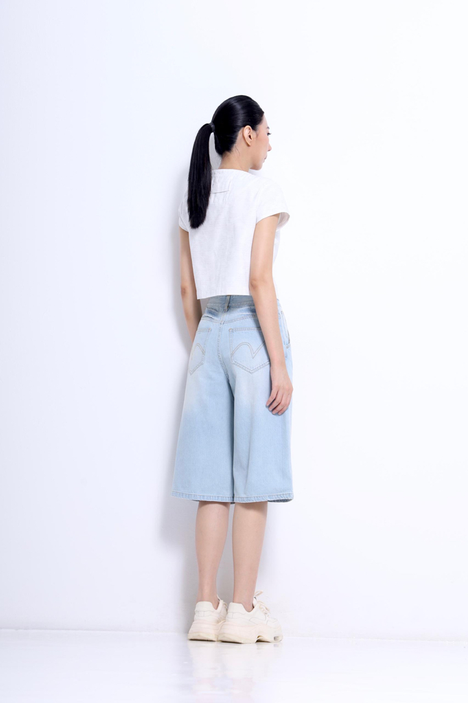 CP1657 High-Waisted Wide-Leg Denim Bermuda Shorts 