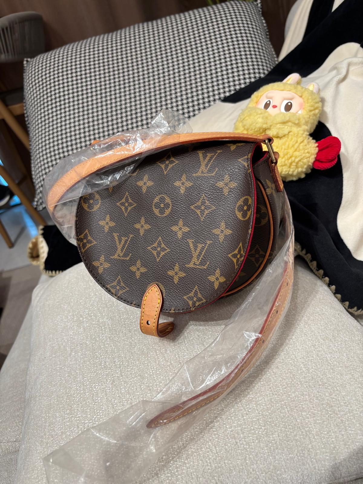 Lv tambourine crossbody bag 100%Authentic, Unused 95%new✅Dust bag